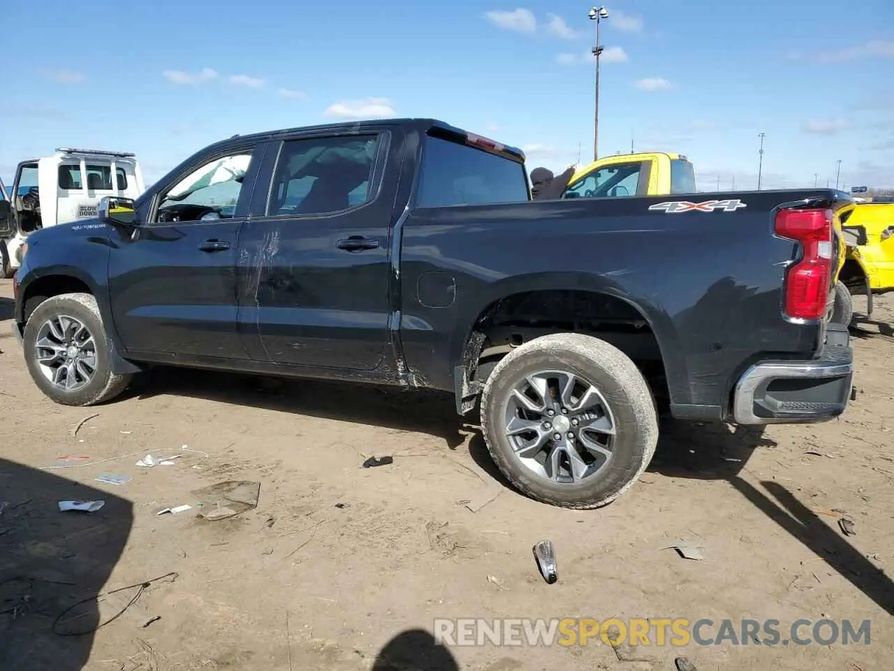 2 fotografías del automóvil dañado 1GCPDKEK8PZ237740 CHEVROLET ALL Models 2023
