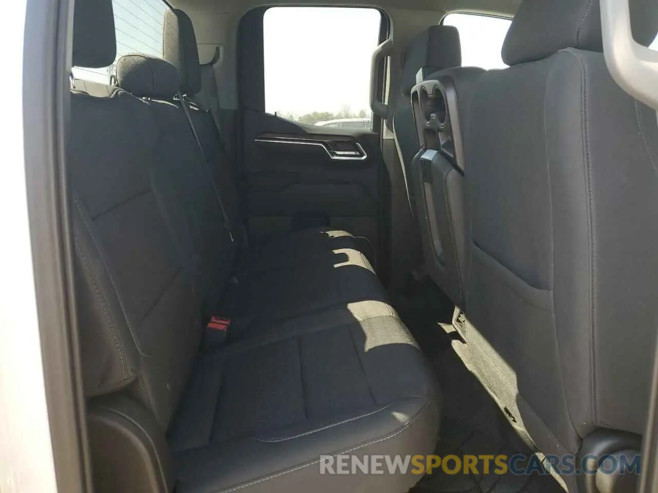 10 fotografías del automóvil dañado 1GCRACED0PZ135728 CHEVROLET ALL Models 2023