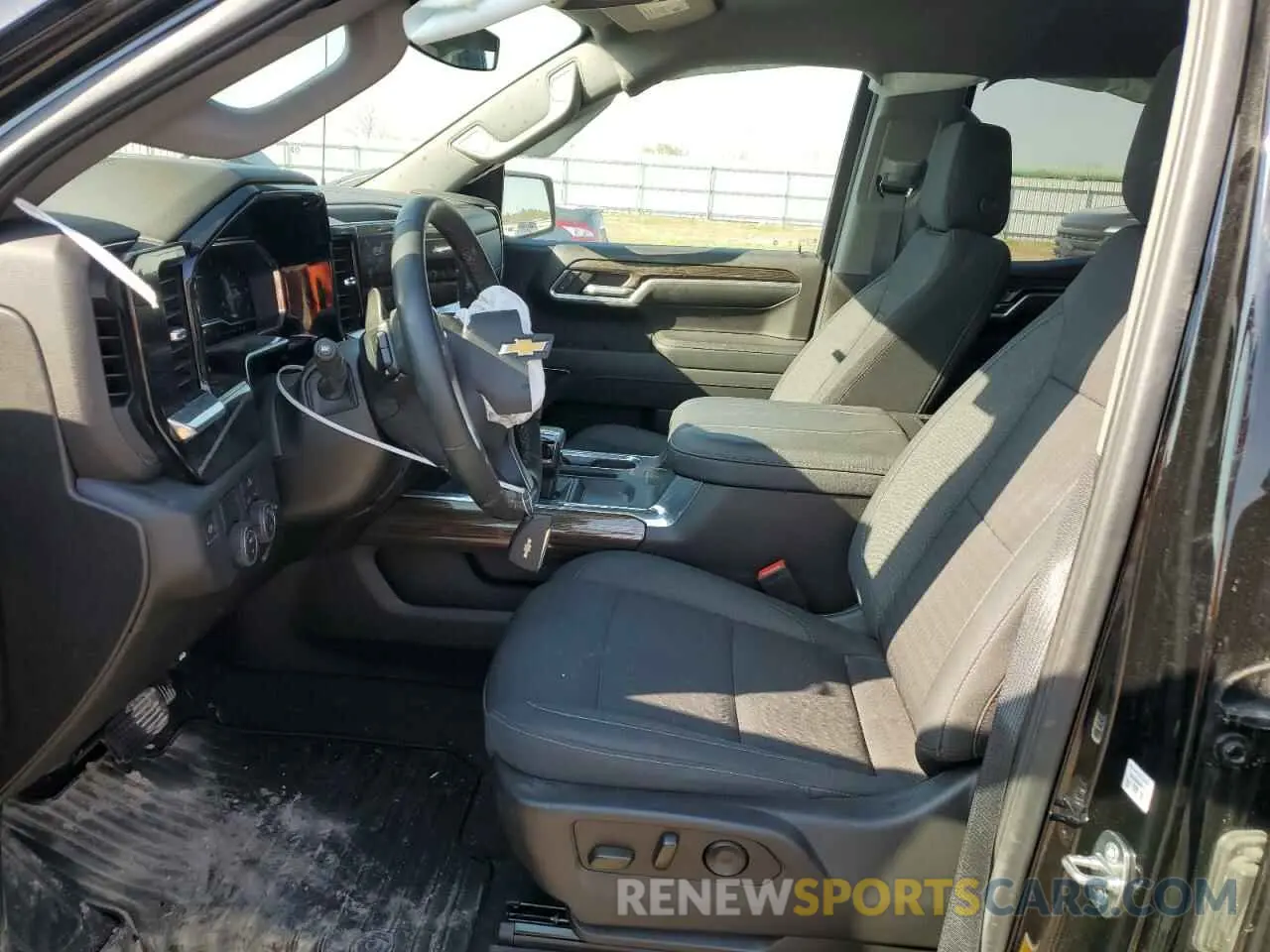 7 fotografías del automóvil dañado 1GCRACED6PZ309320 CHEVROLET ALL Models 2023