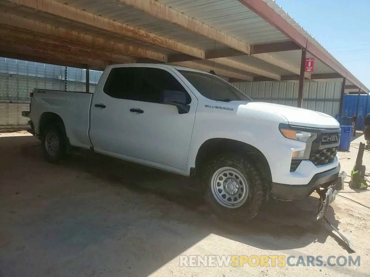 4 fotografías del automóvil dañado 1GCRDAED4PZ139356 CHEVROLET ALL Models 2023