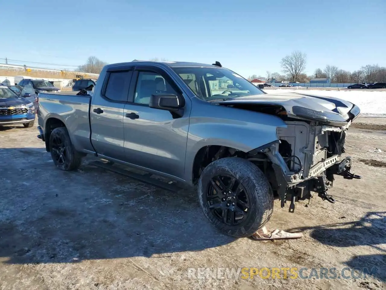 4 fotografías del automóvil dañado 1GCRDBEK4PZ246878 CHEVROLET ALL Models 2023