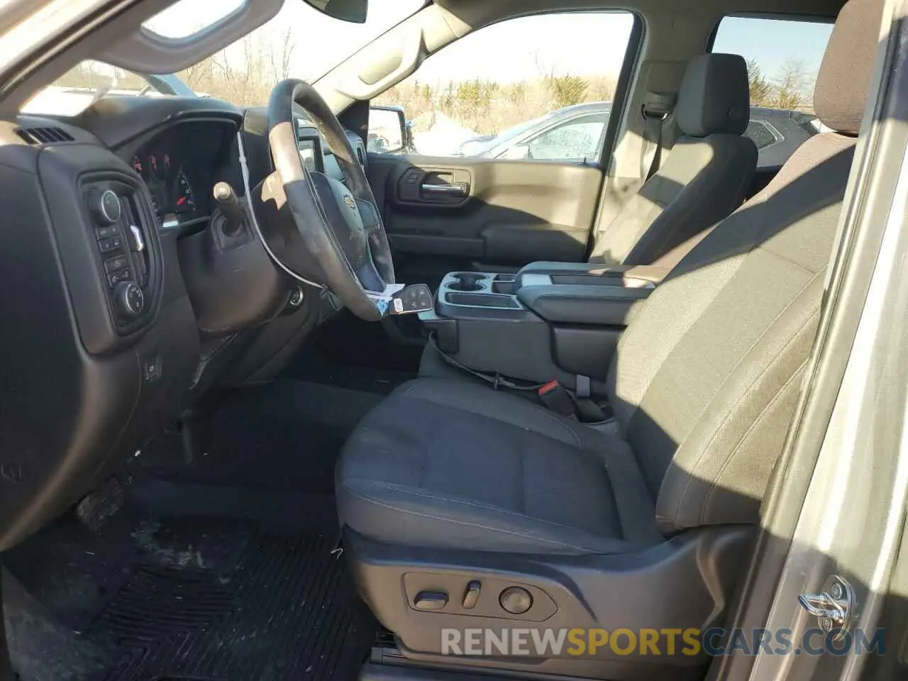 7 fotografías del automóvil dañado 1GCRDBEK4PZ246878 CHEVROLET ALL Models 2023