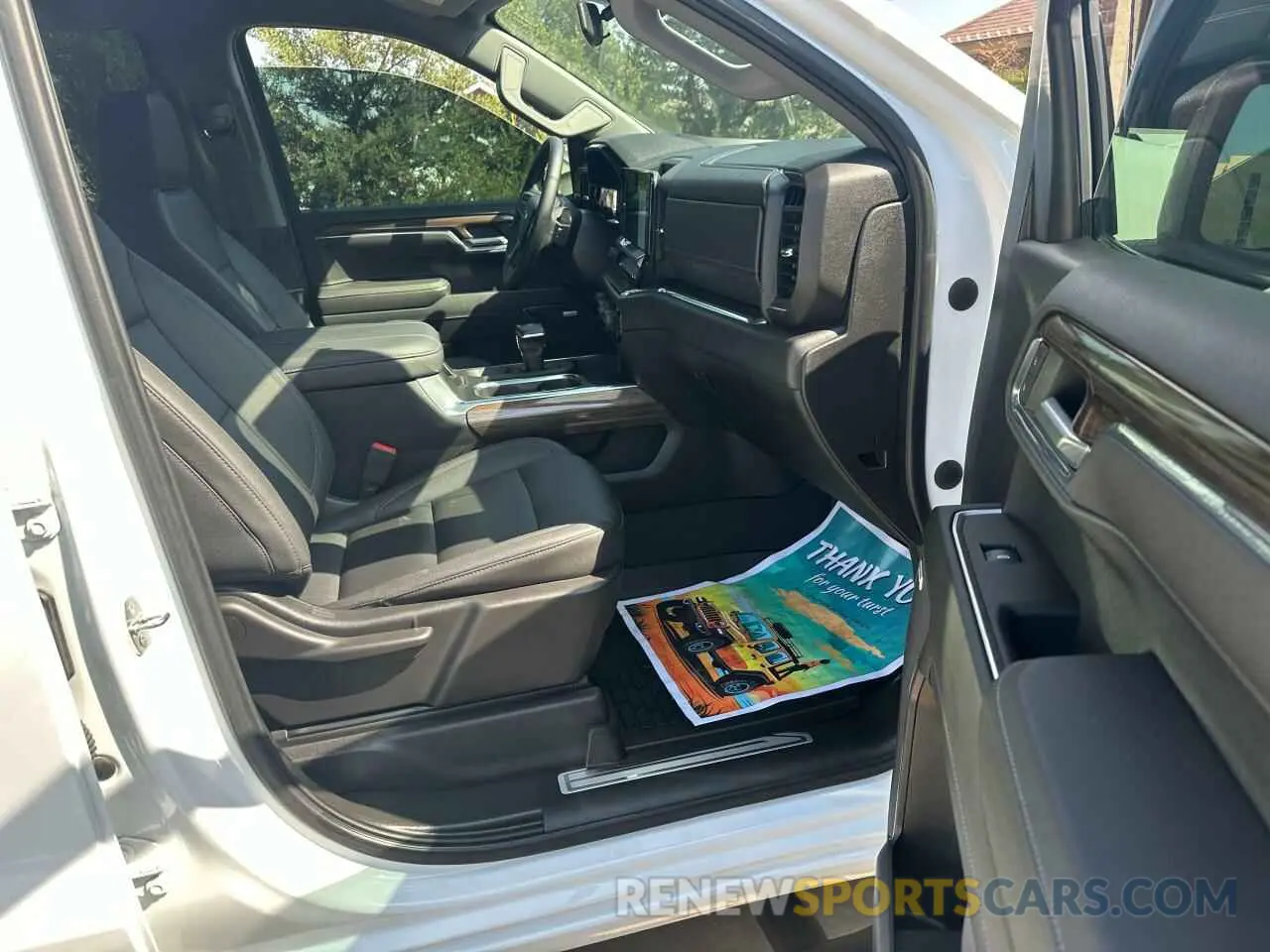 5 fotografías del automóvil dañado 1GCUDEEL0PZ287450 CHEVROLET ALL Models 2023