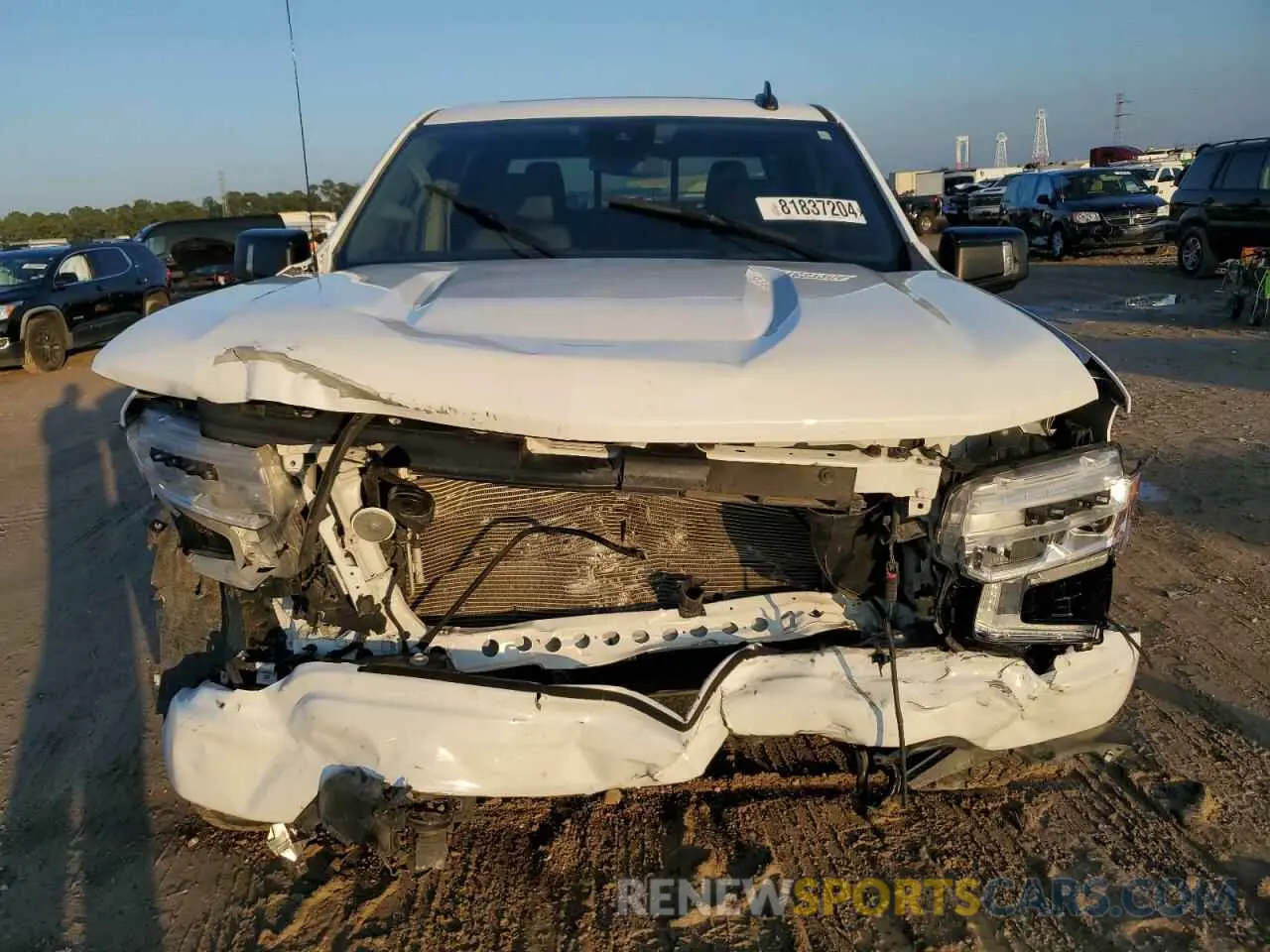 5 fotografías del automóvil dañado 2GCUDEEDXP1145916 CHEVROLET ALL Models 2023