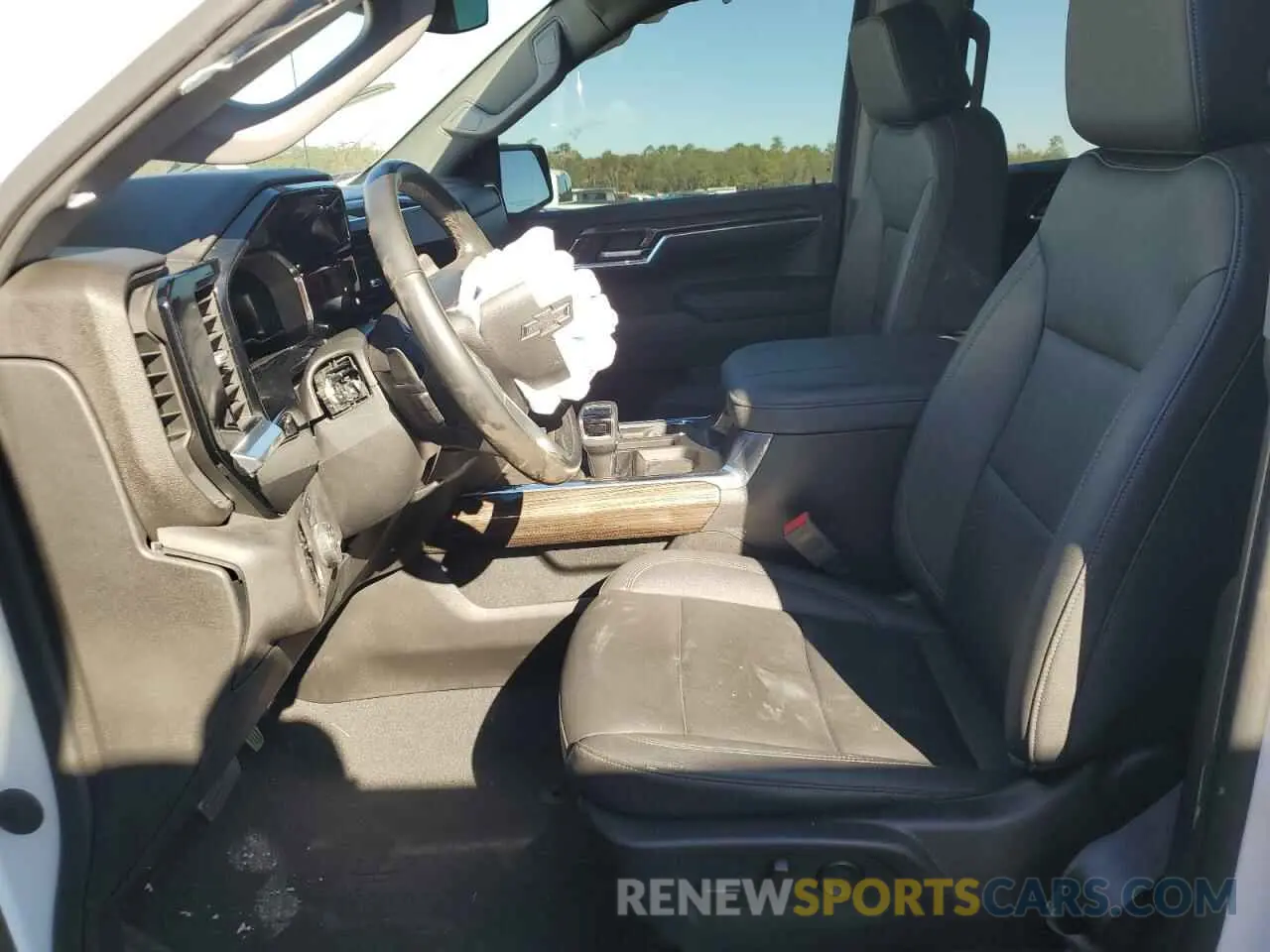 7 fotografías del automóvil dañado 2GCUDEEDXP1145916 CHEVROLET ALL Models 2023