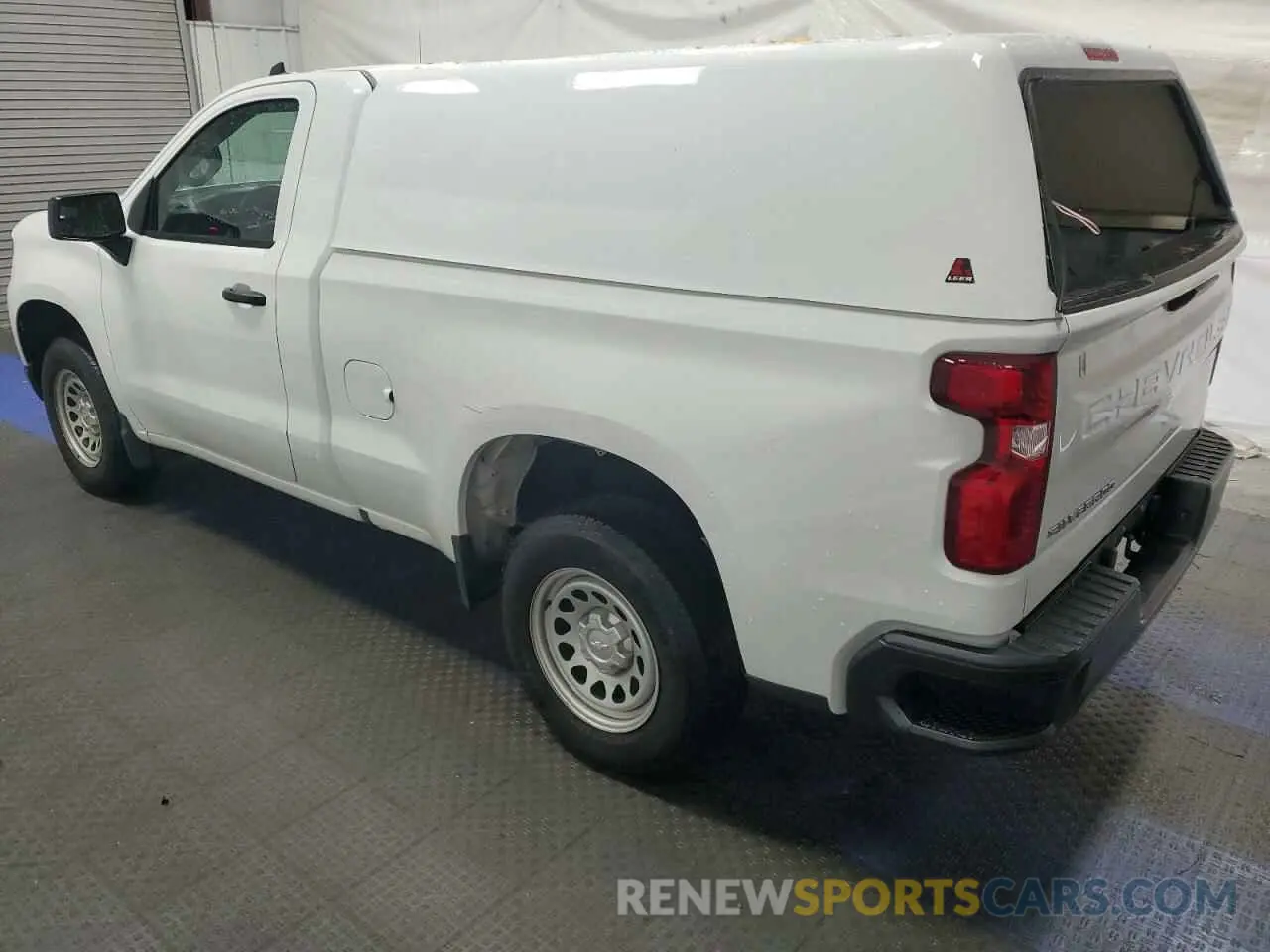 2 fotografías del automóvil dañado 3GCNAAEK7PG351447 CHEVROLET ALL Models 2023