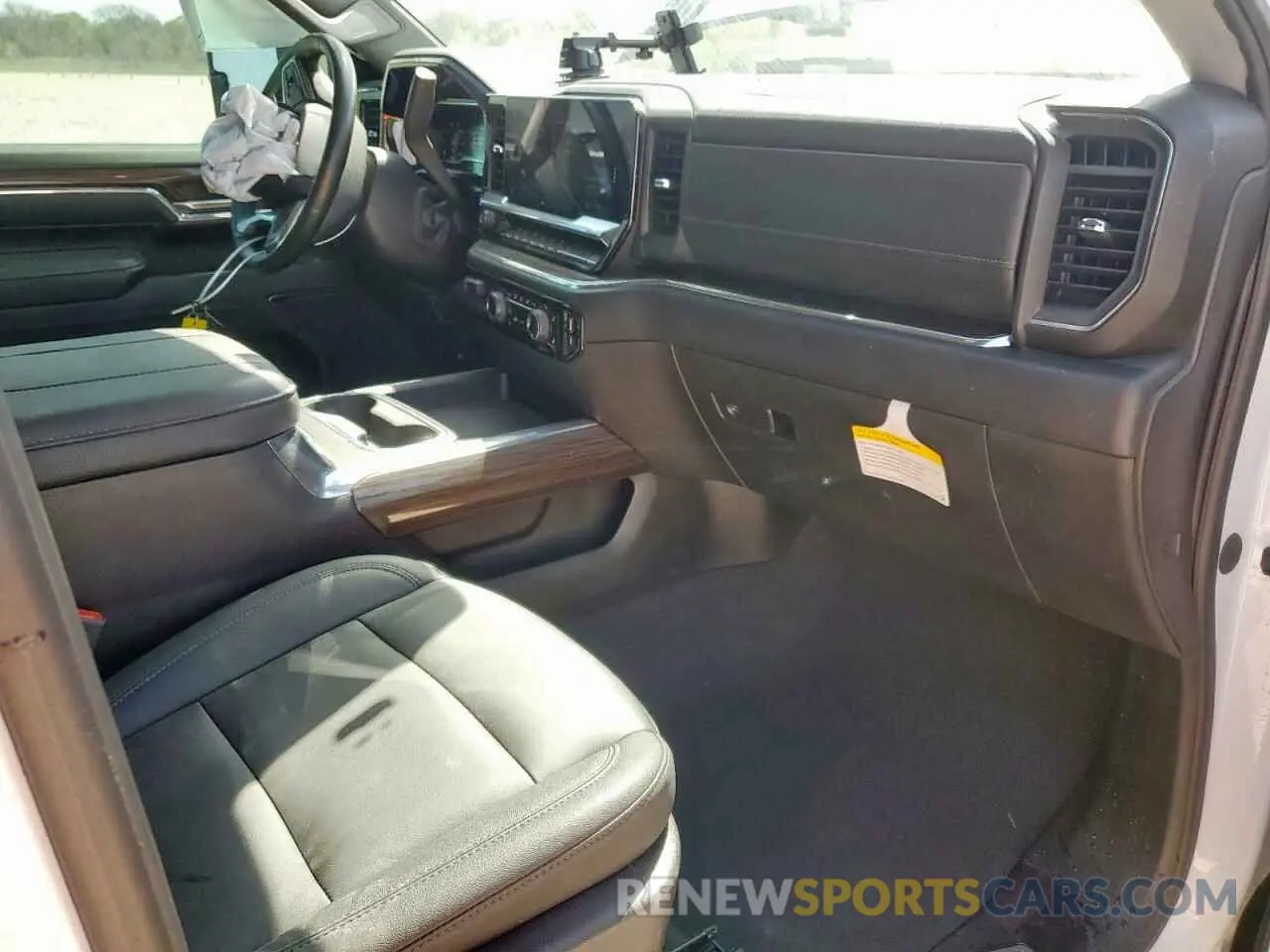 8 fotografías del automóvil dañado 1GC4YTEY7RF210910 CHEVROLET ALL Models 2024
