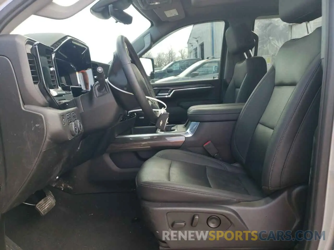 7 fotografías del automóvil dañado 1GC4YUEY6RF324466 CHEVROLET ALL Models 2024