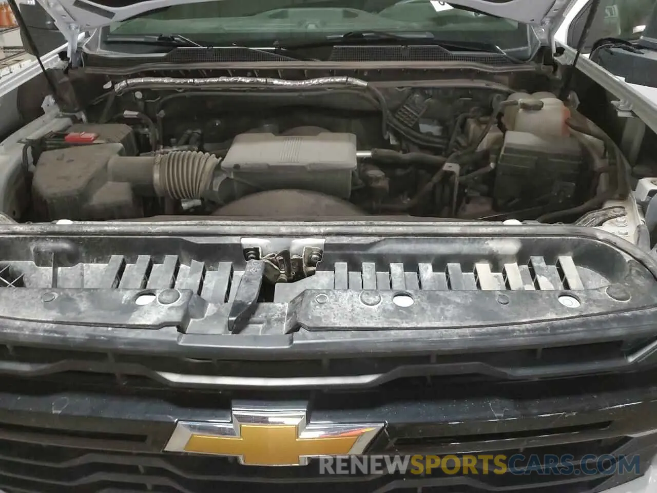 11 fotografías del automóvil dañado 1GC5YSE78RF323576 CHEVROLET ALL Models 2024