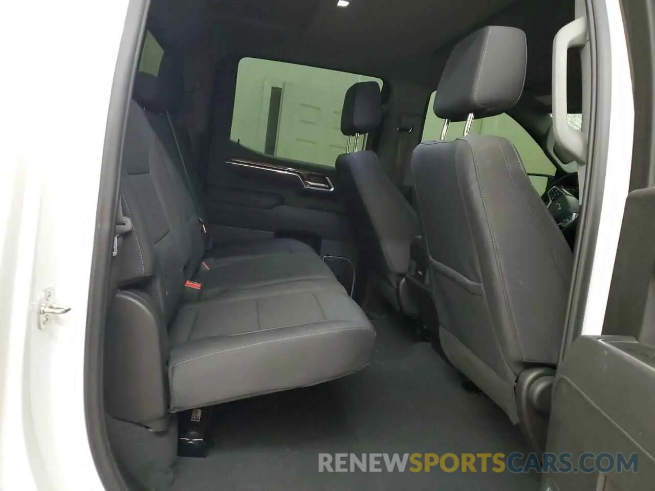 10 fotografías del automóvil dañado 1GCUDEE8XRZ143922 CHEVROLET ALL Models 2024