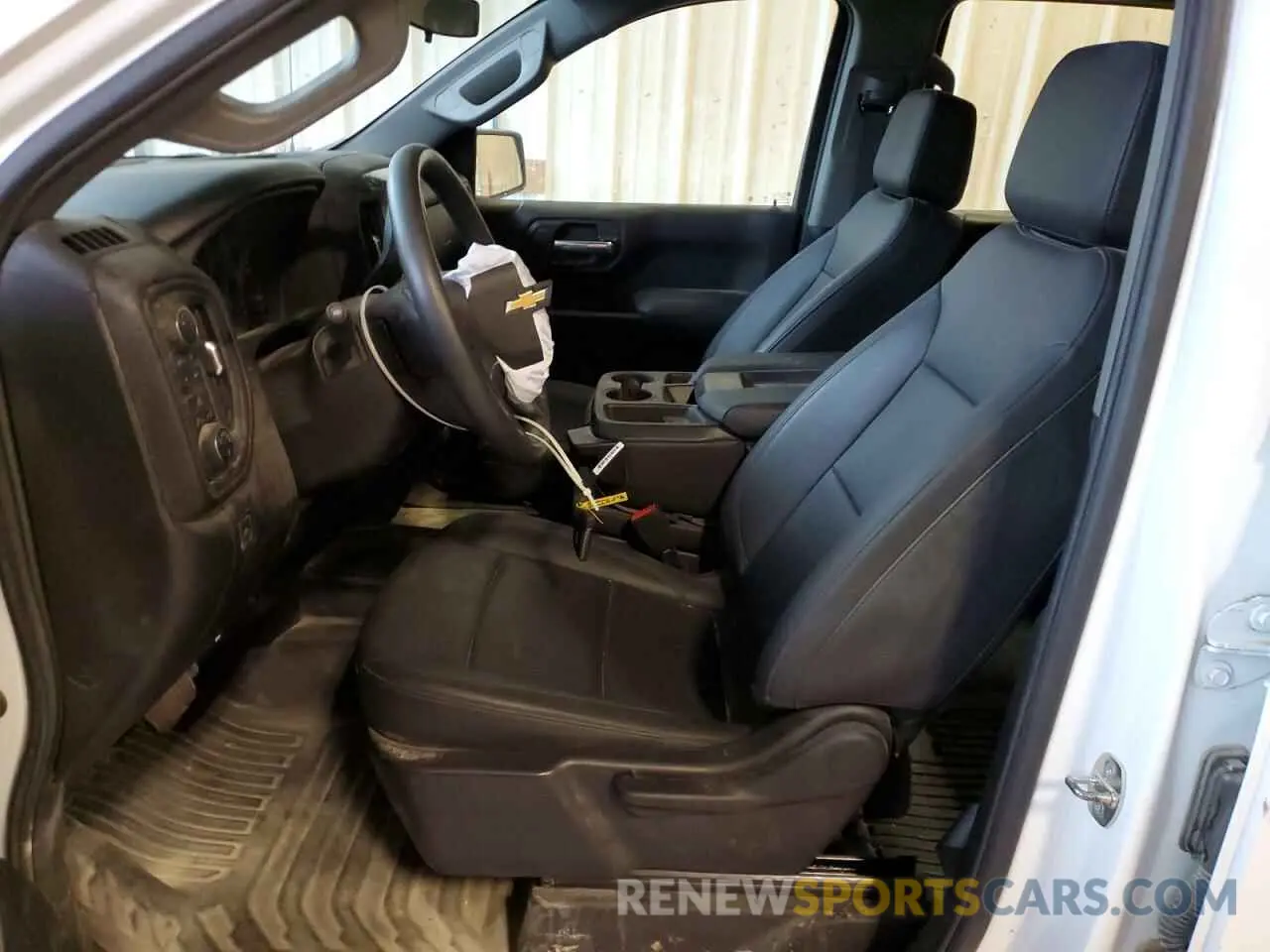 7 fotografías del automóvil dañado 2GCUDAED2R1204825 CHEVROLET ALL Models 2024