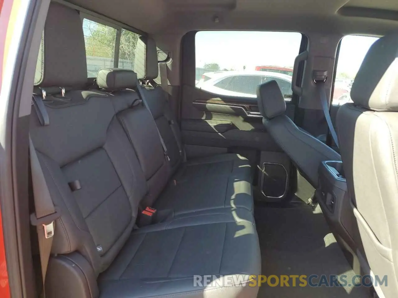 10 fotografías del automóvil dañado 2GCUDDED1R1255170 CHEVROLET ALL Models 2024
