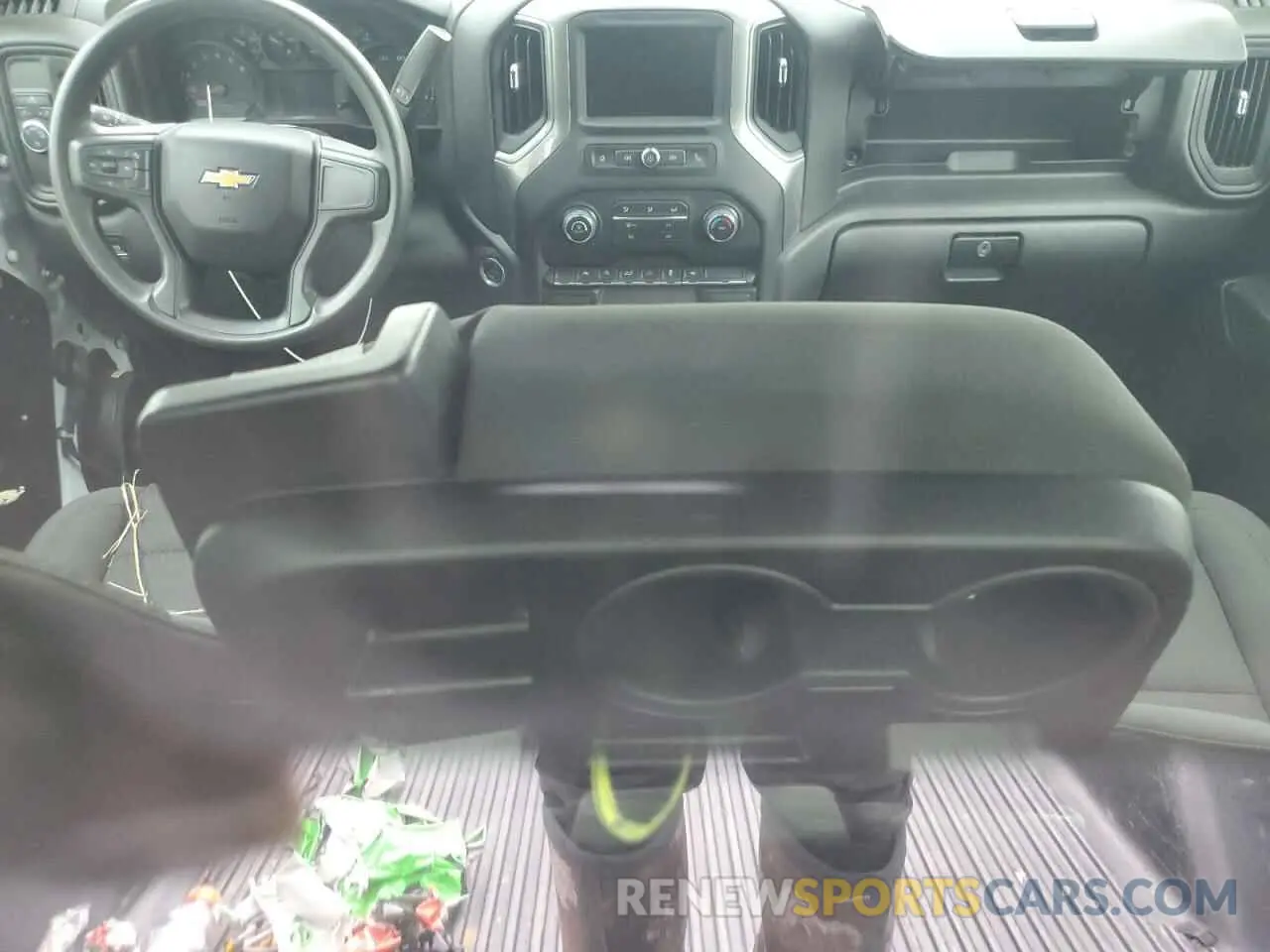 8 fotografías del automóvil dañado 3GCNAAED2RG326864 CHEVROLET ALL Models 2024