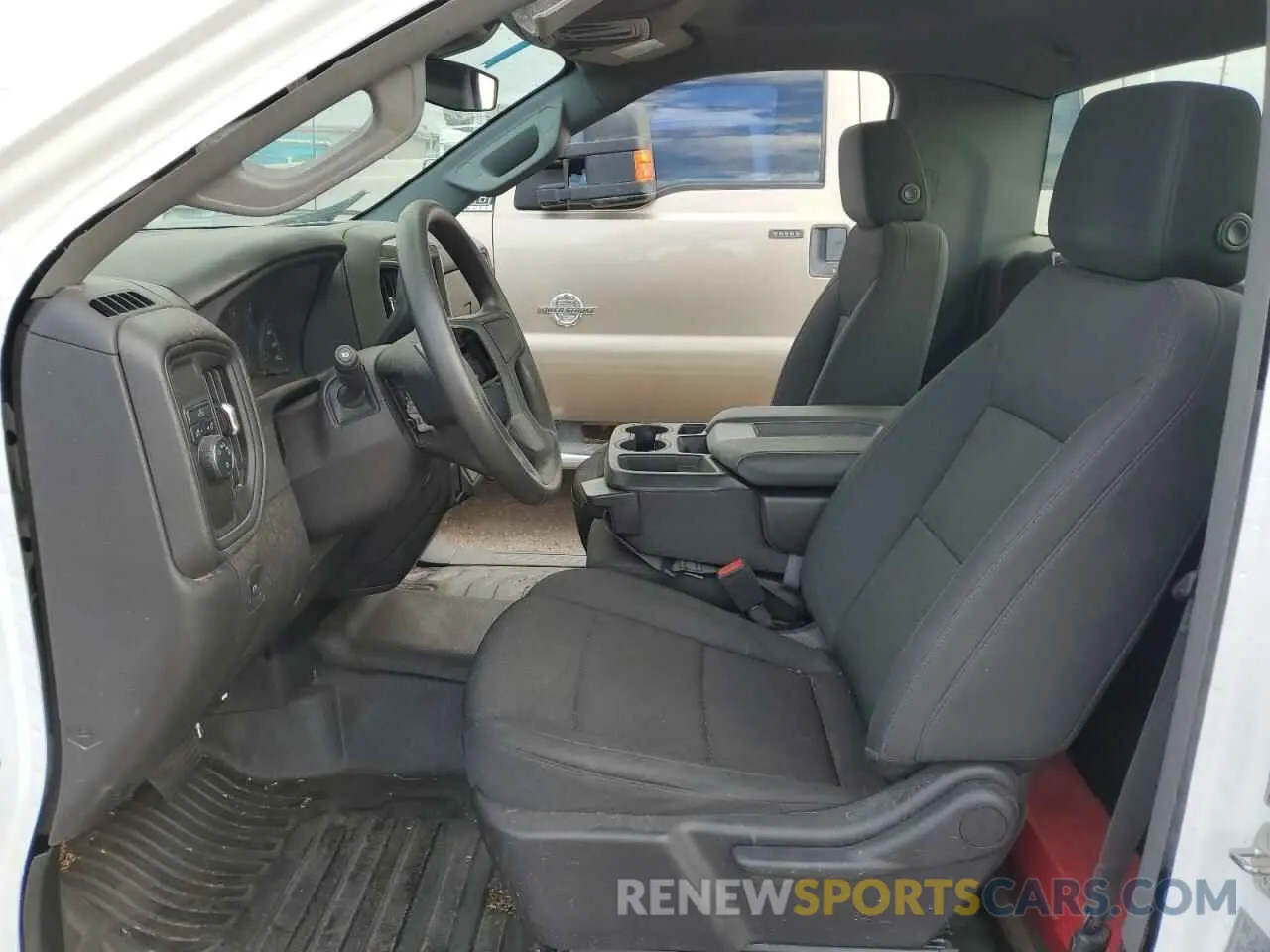 7 fotografías del automóvil dañado 3GCNAAED4RG328678 CHEVROLET ALL Models 2024
