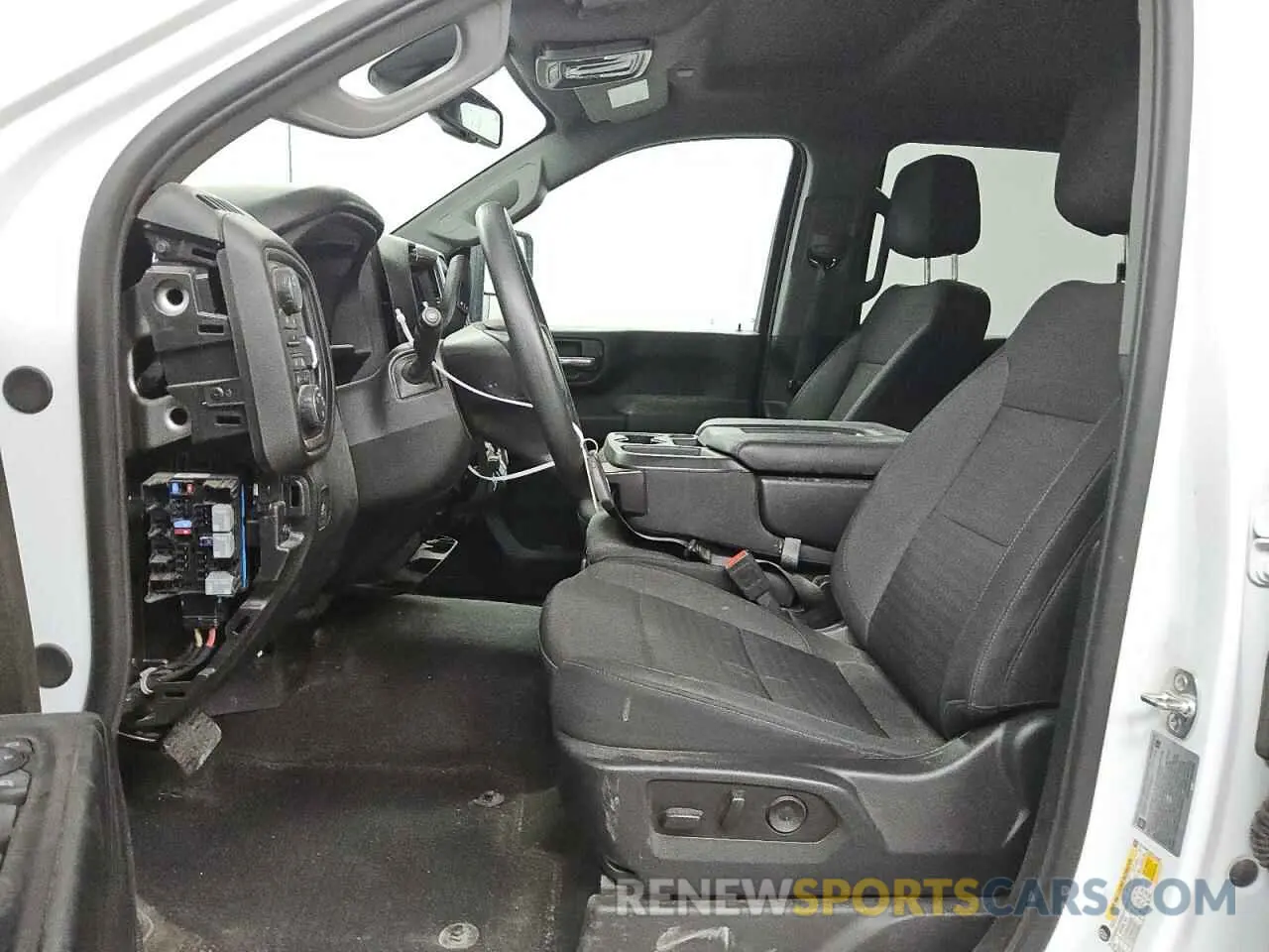 7 fotografías del automóvil dañado 1GC4KMEY5SF146492 CHEVROLET ALL Models 2025