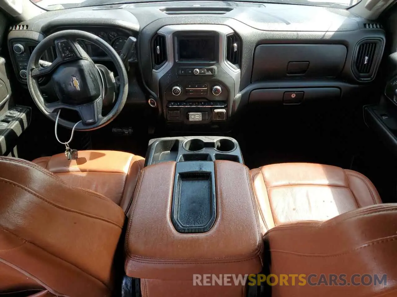 8 fotografías del automóvil dañado 1GC4KMEY6SF110519 CHEVROLET All Models 2025