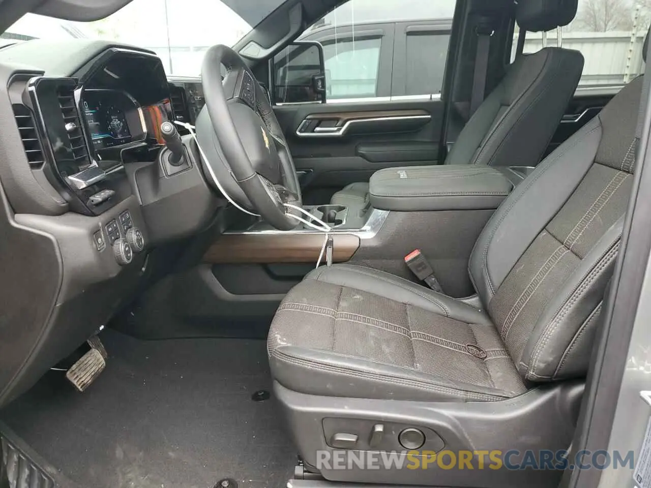 7 fotografías del automóvil dañado 1GC4KVEY3SF122424 CHEVROLET ALL Models 2025