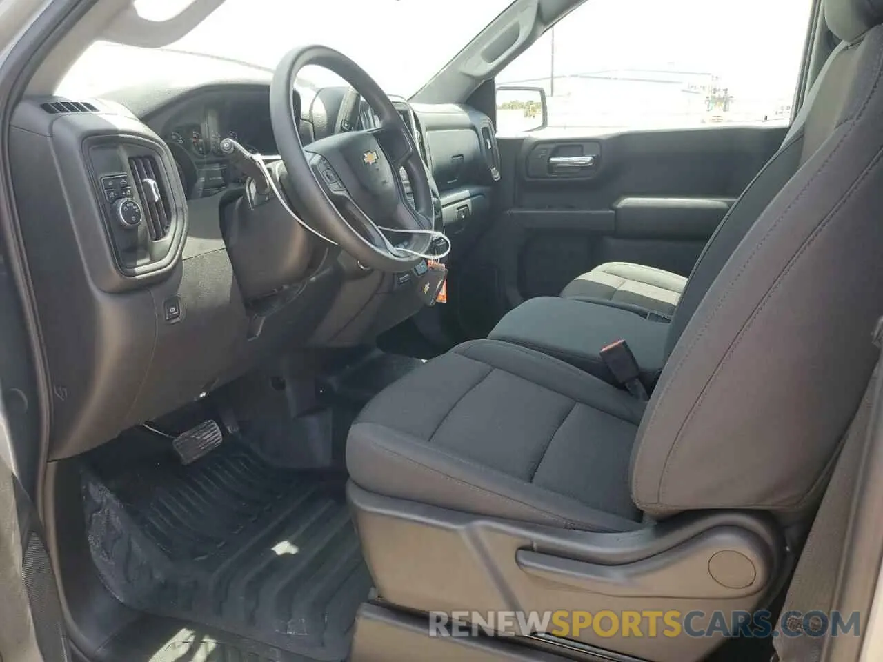 7 fotografías del automóvil dañado 3GCNAAEK1SG140060 CHEVROLET ALL Models 2025