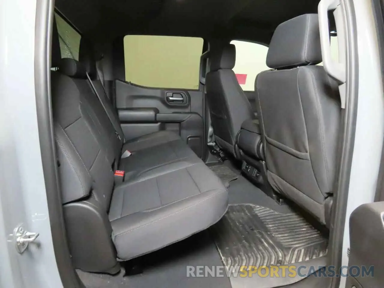 6 fotografías del automóvil dañado 3GCPABEK3SG126188 CHEVROLET ALL Models 2025