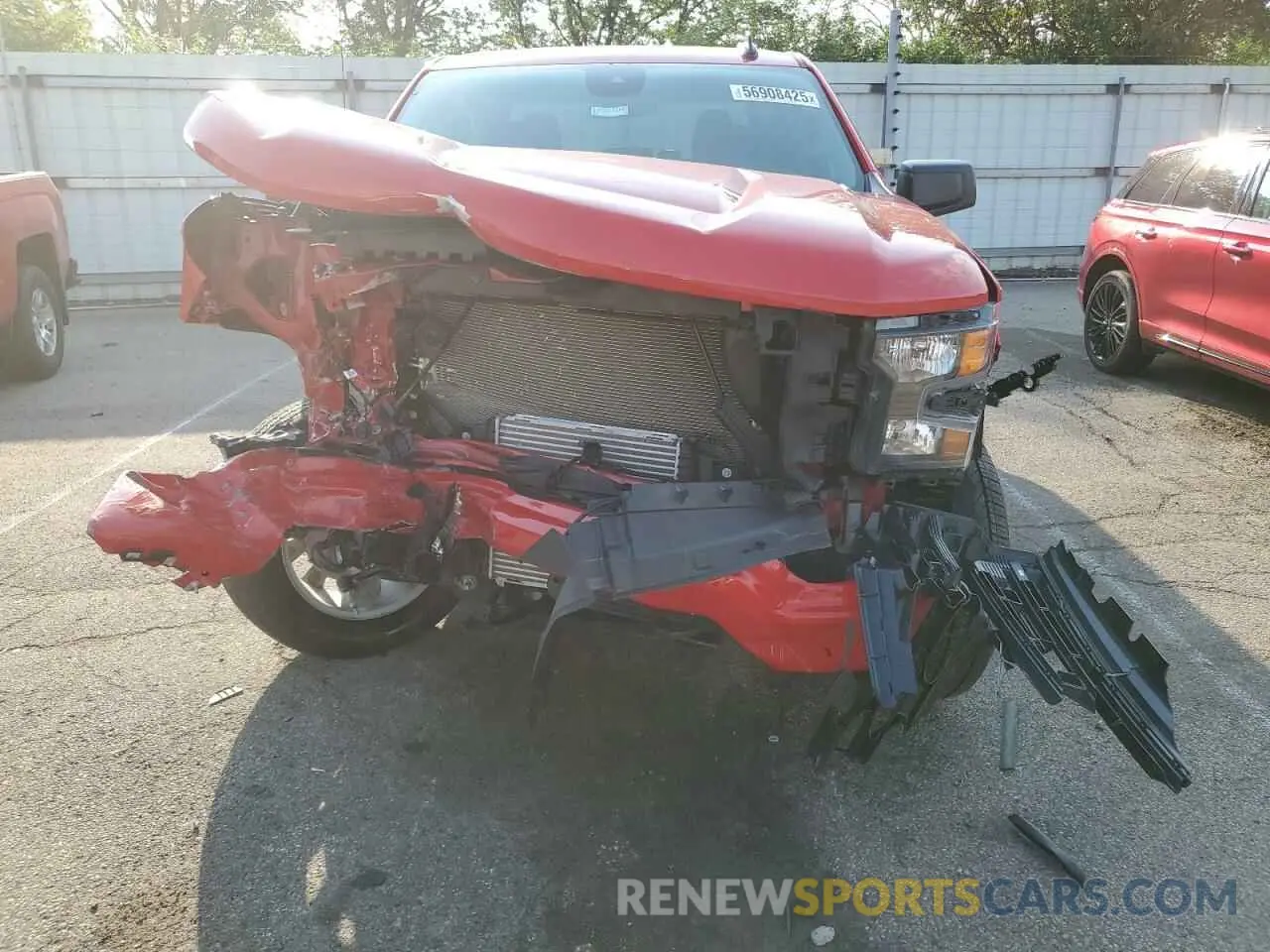 5 fotografías del automóvil dañado 3GCPKBEKXSG105691 CHEVROLET ALL Models 2025