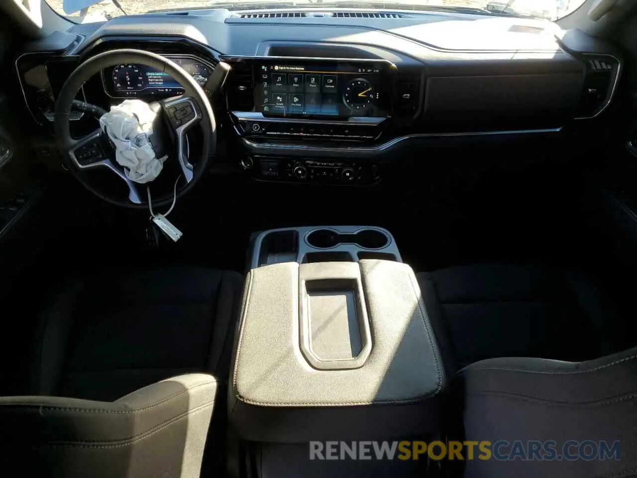 8 fotografías del automóvil dañado 3GCPKKEK1SG165536 CHEVROLET ALL Models 2025