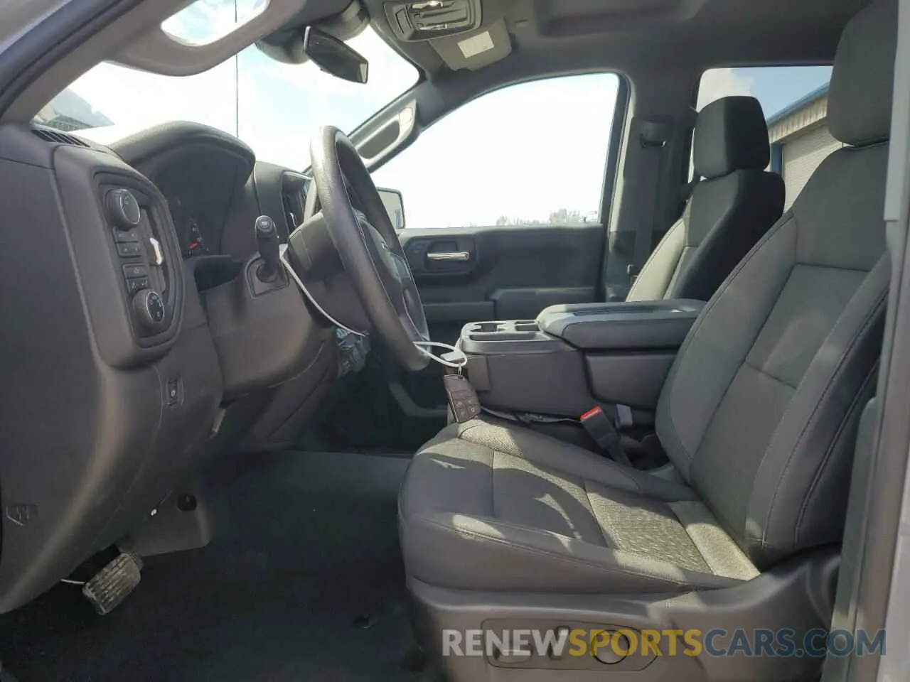 7 fotografías del automóvil dañado 3GCUKCE85SG158120 CHEVROLET ALL Models 2025