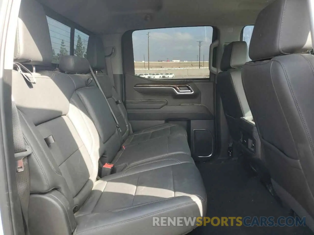 10 fotografías del automóvil dañado 3GCUKFE88SG159327 CHEVROLET ALL Models 2025