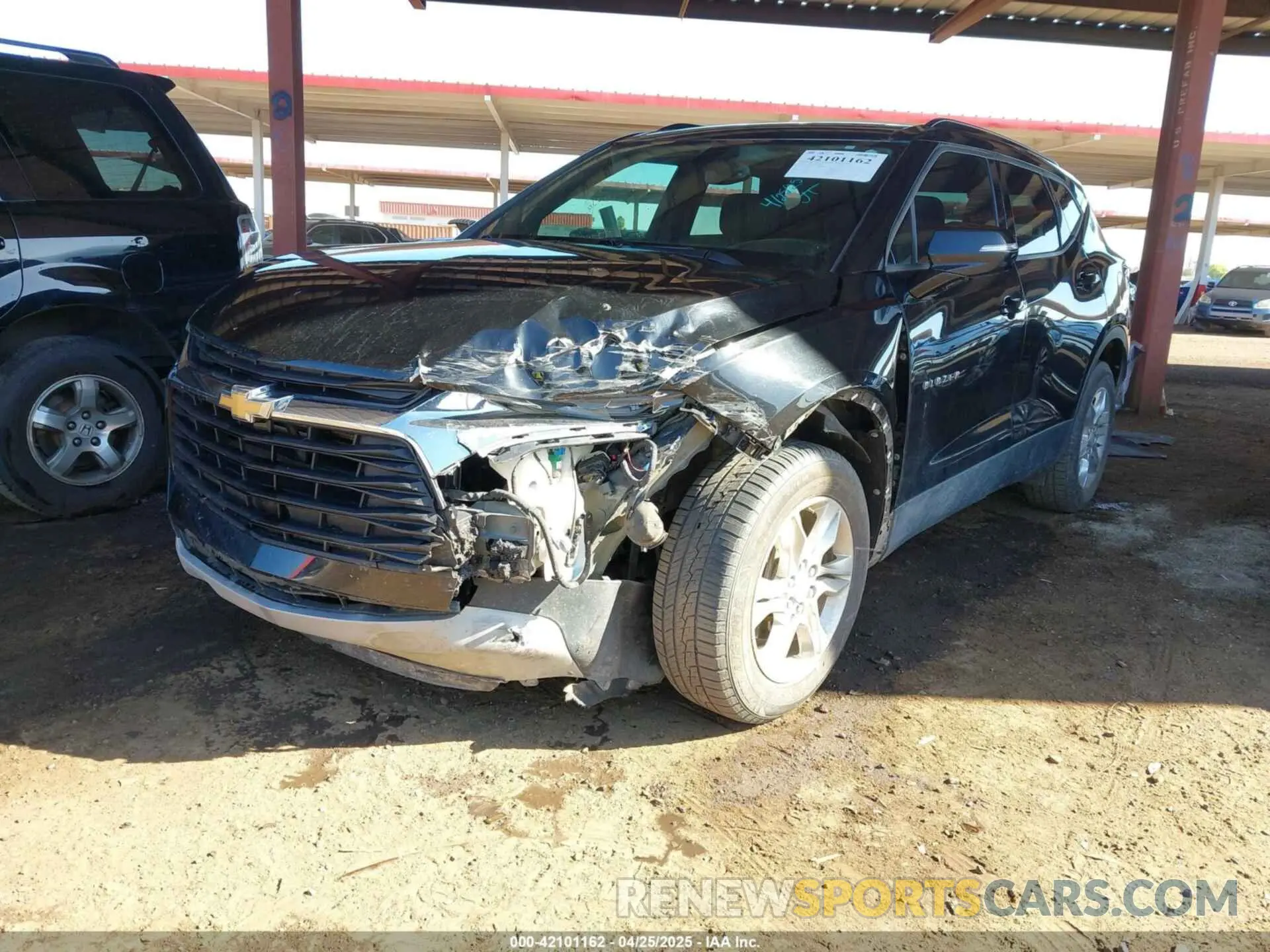 2 fotografías del automóvil dañado 3GNKBBRA2KS574032 CHEVROLET BLAZER 2019