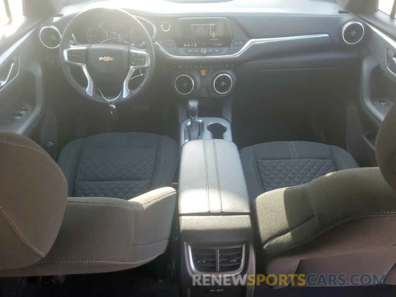 8 fotografías del automóvil dañado 3GNKBBRA3KS671725 CHEVROLET BLAZER 2019