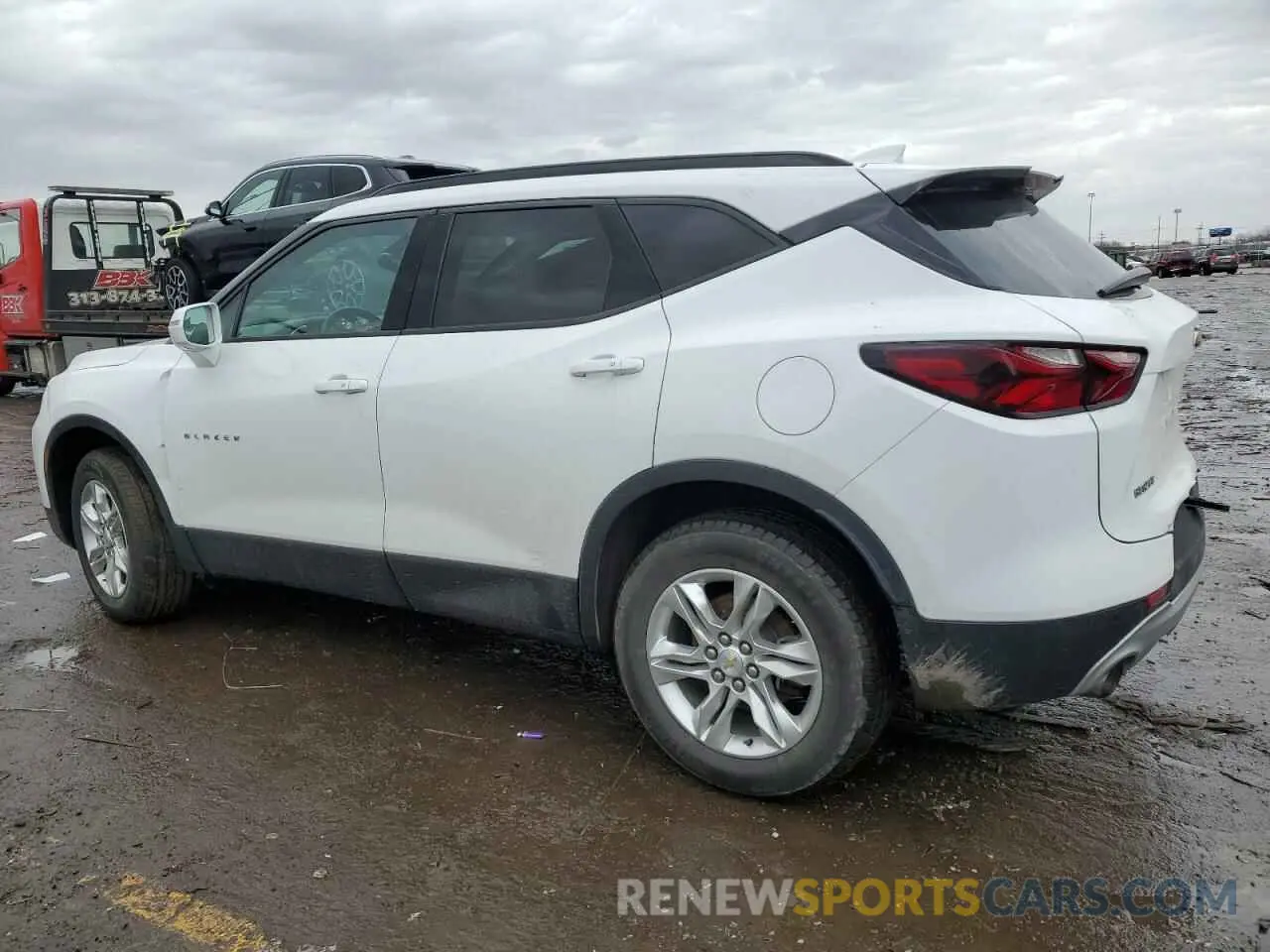 2 fotografías del automóvil dañado 3GNKBBRA4KS686301 CHEVROLET BLAZER 2019