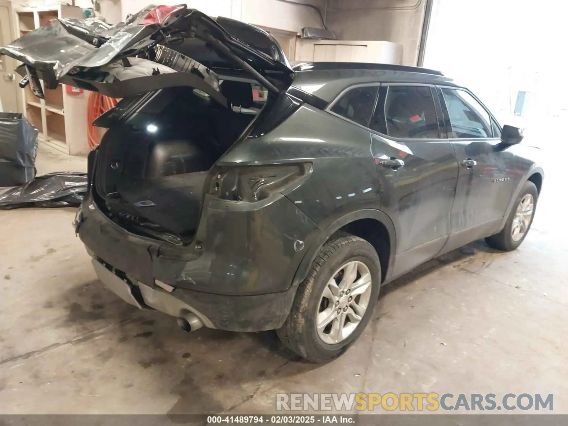4 fotografías del automóvil dañado 3GNKBBRA4KS698111 CHEVROLET BLAZER 2019