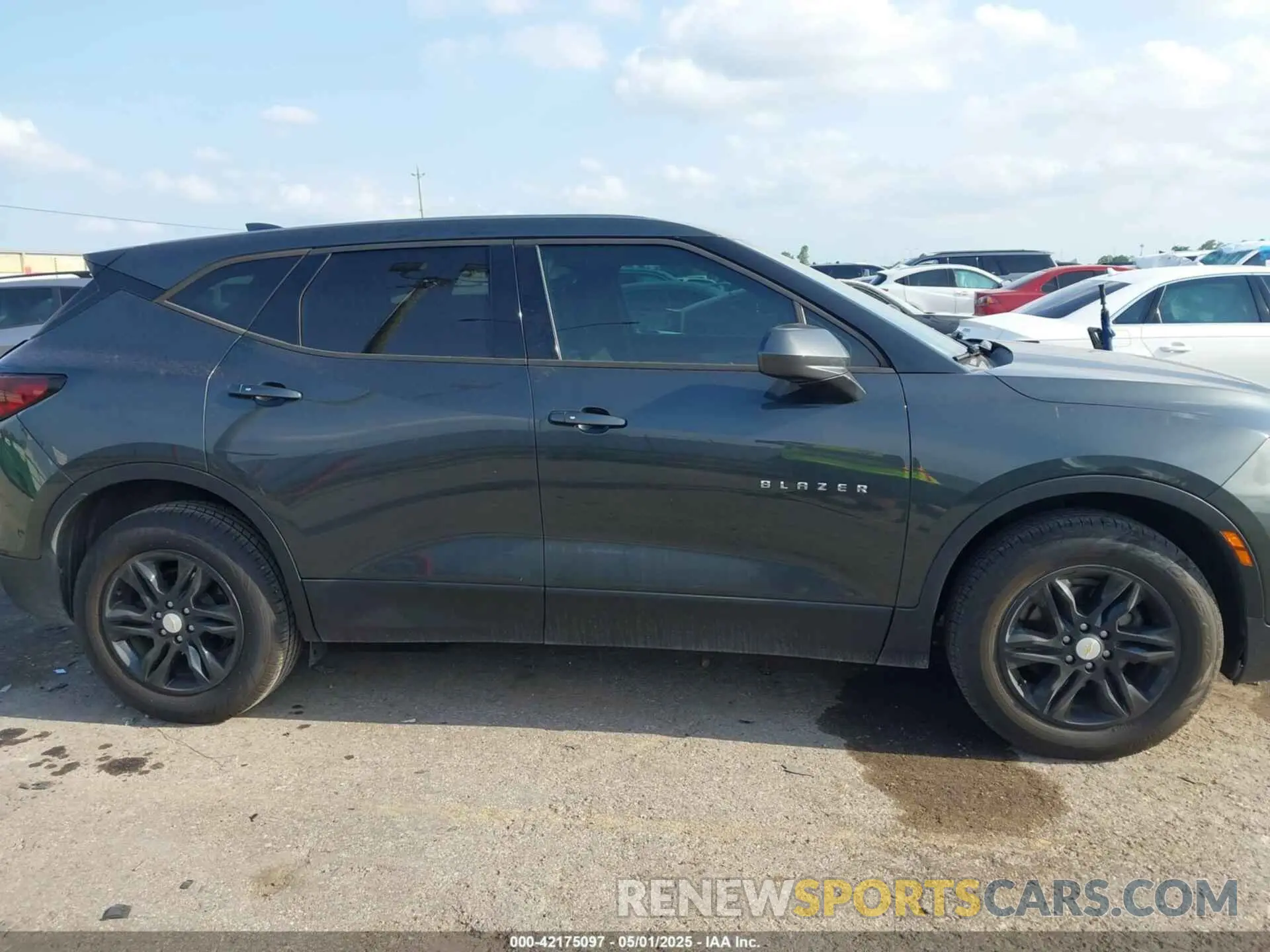 13 fotografías del automóvil dañado 3GNKBBRA9KS614249 CHEVROLET BLAZER 2019
