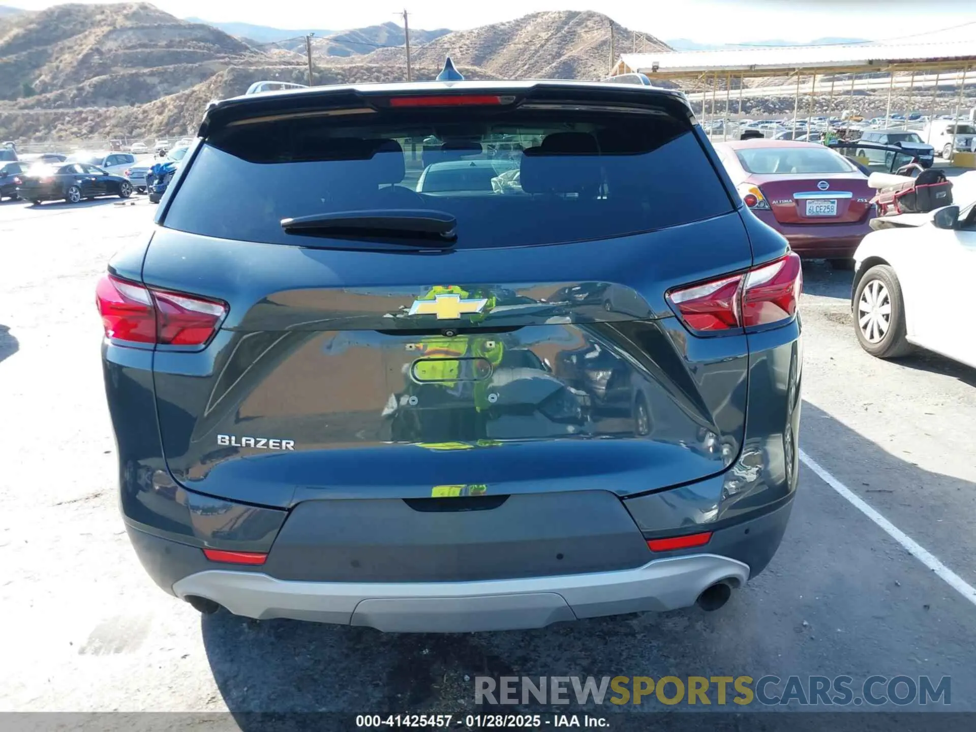 16 fotografías del automóvil dañado 3GNKBBRAXKS602045 CHEVROLET BLAZER 2019