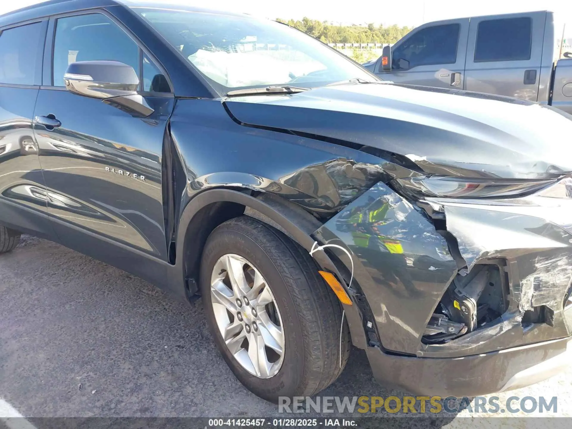 6 fotografías del automóvil dañado 3GNKBBRAXKS602045 CHEVROLET BLAZER 2019