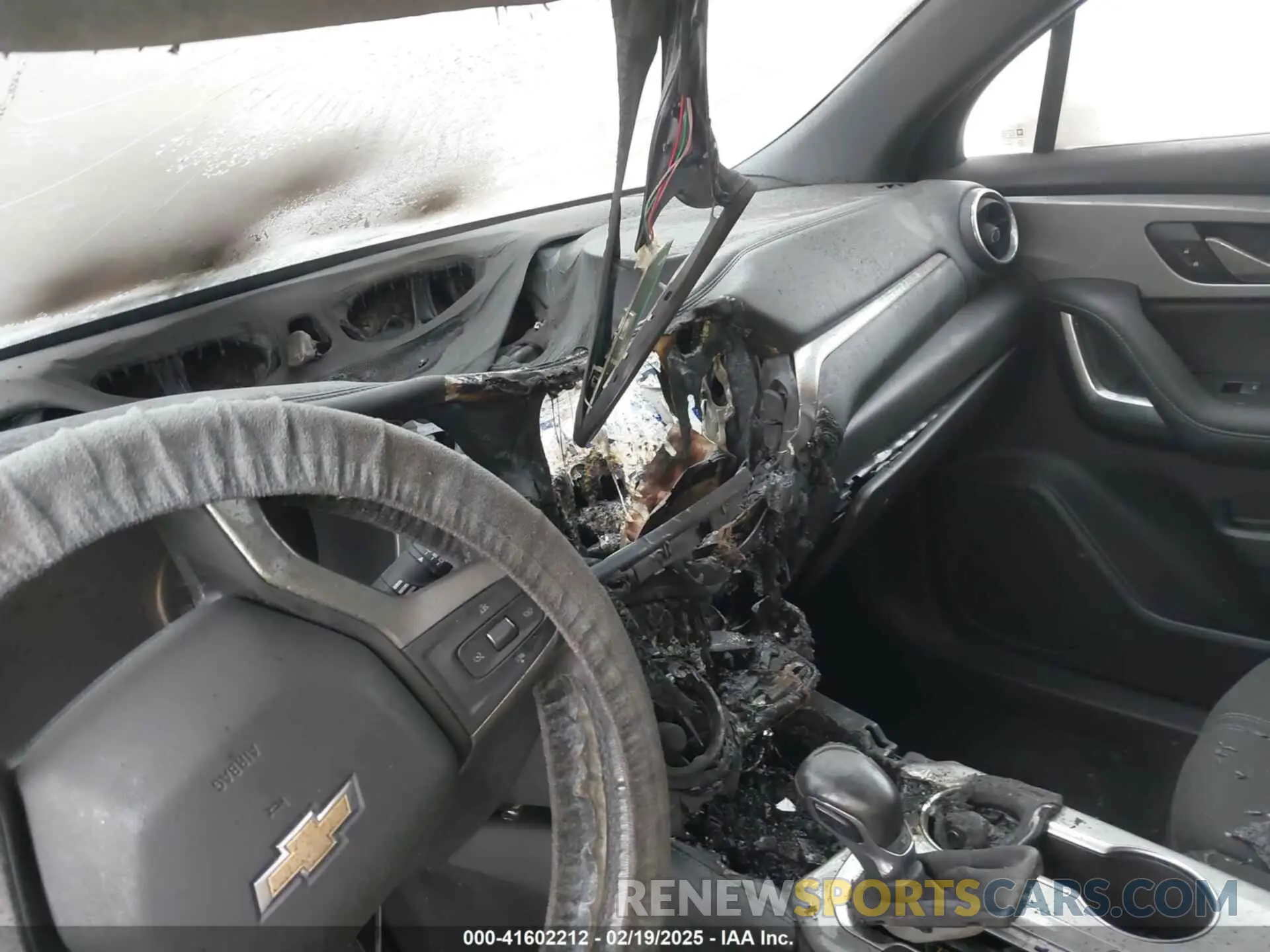 6 fotografías del automóvil dañado 3GNKBCRS2KS683069 CHEVROLET BLAZER 2019