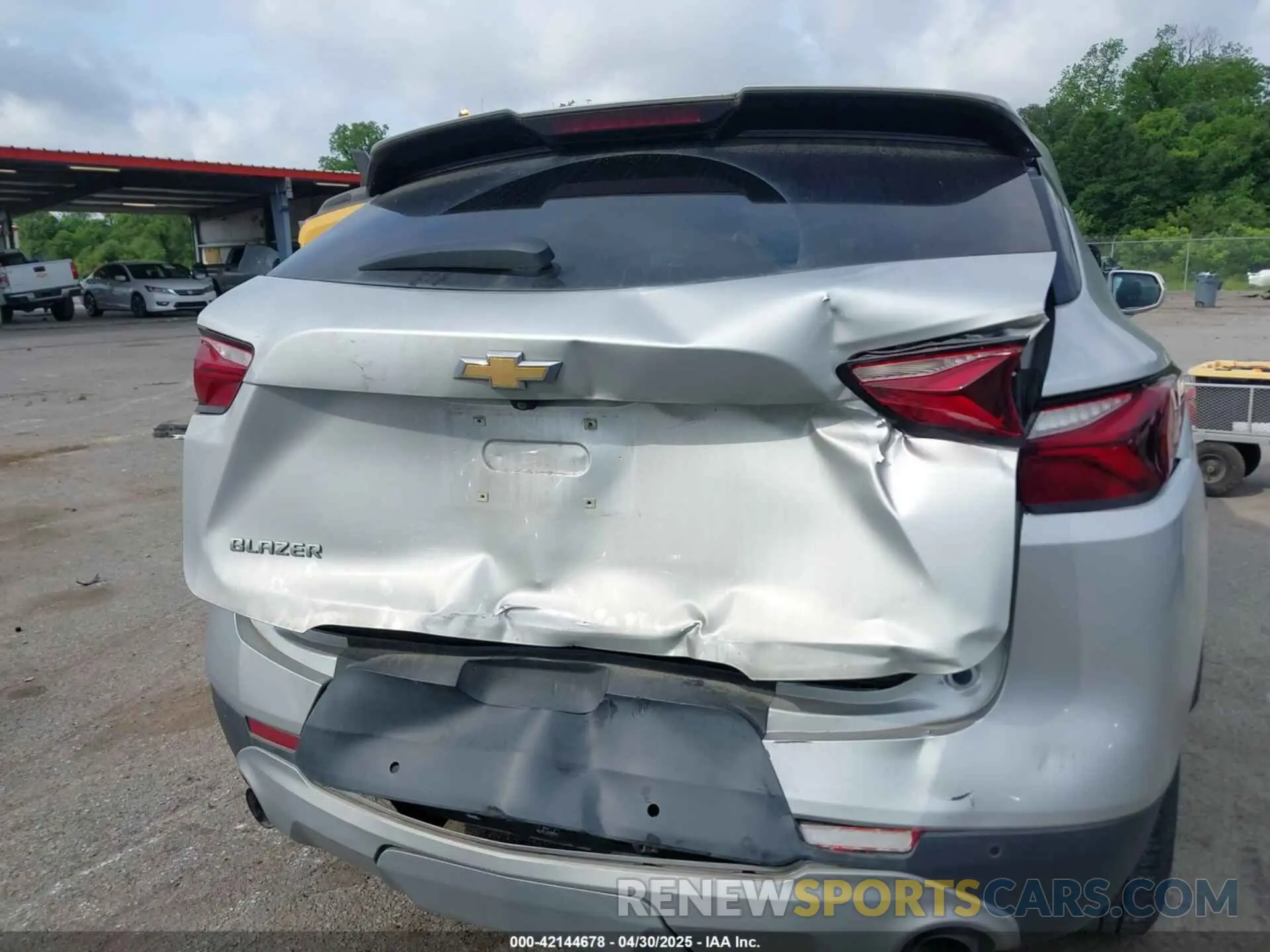 16 fotografías del automóvil dañado 3GNKBCRS8KS657026 CHEVROLET BLAZER 2019