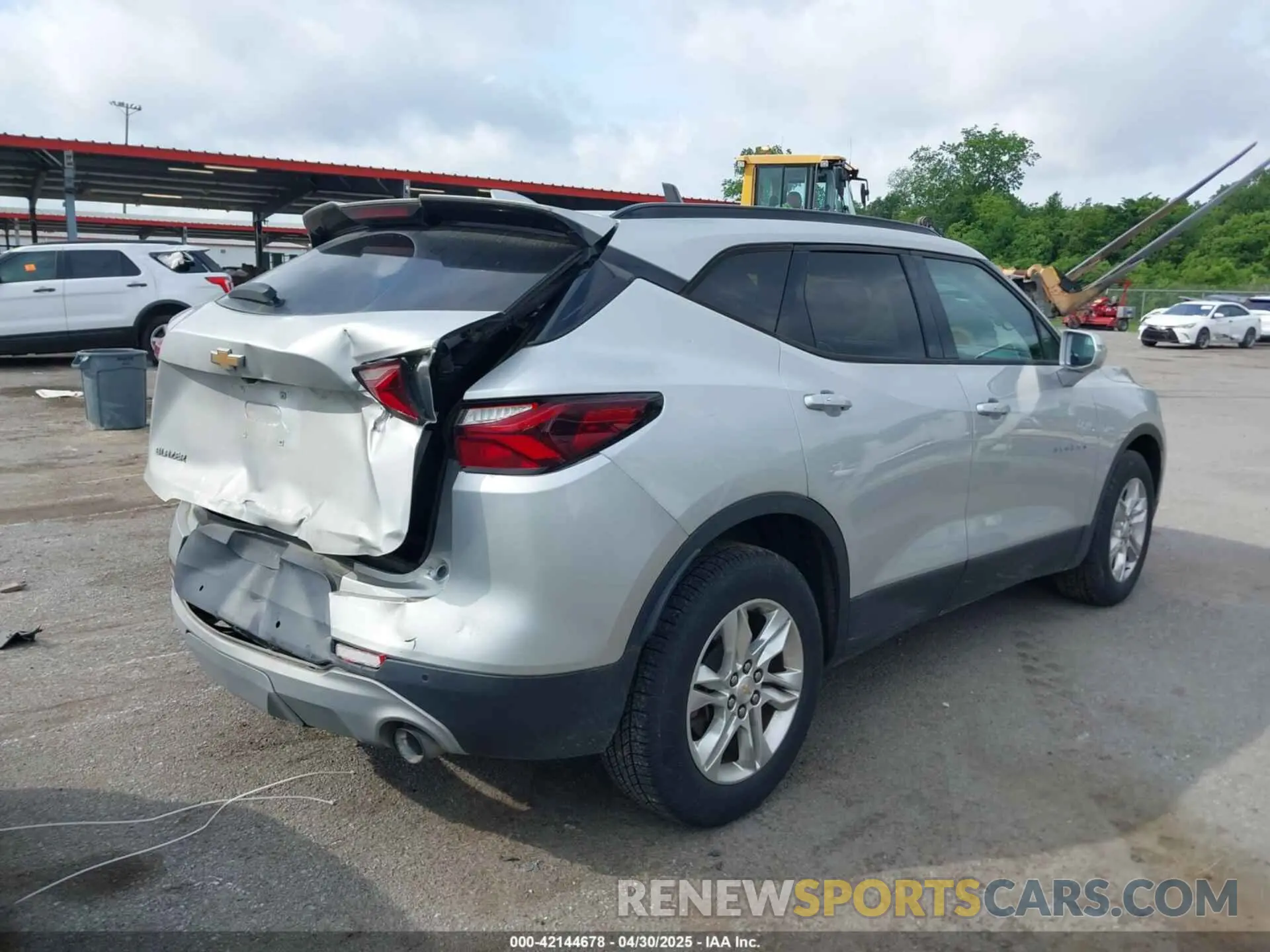 4 fotografías del automóvil dañado 3GNKBCRS8KS657026 CHEVROLET BLAZER 2019