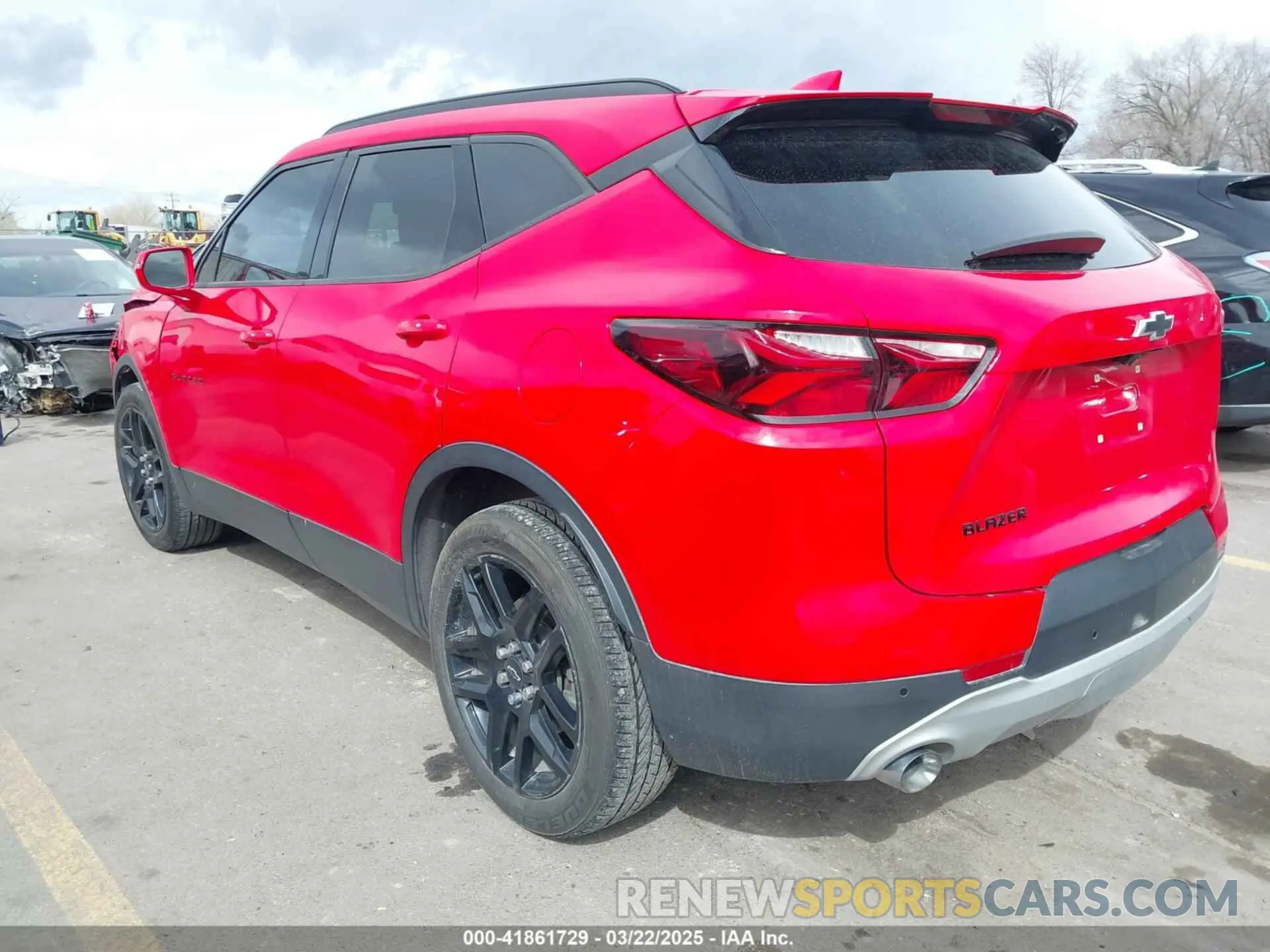 3 fotografías del automóvil dañado 3GNKBCRS8KS696988 CHEVROLET BLAZER 2019