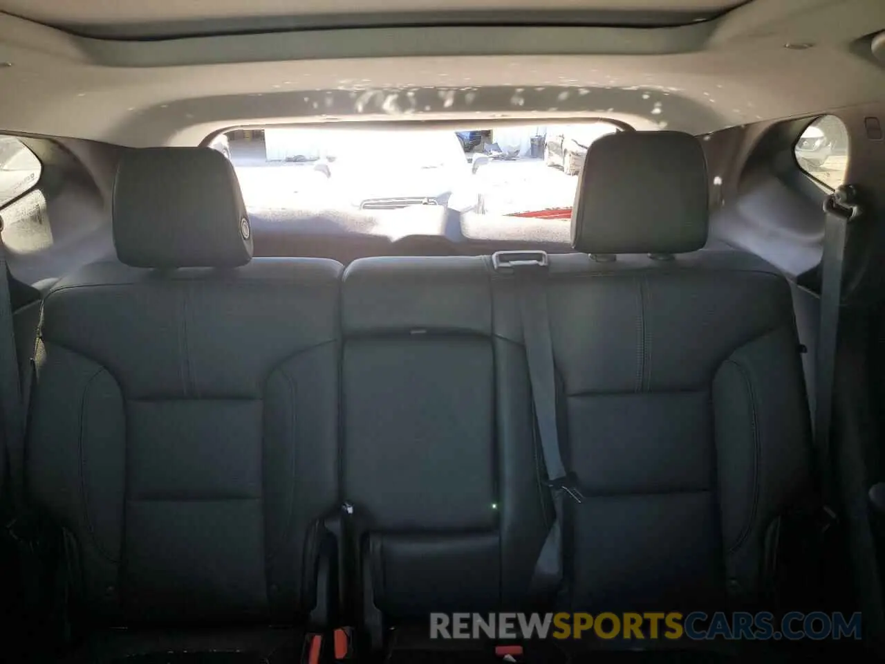 10 fotografías del automóvil dañado 3GNKBDRS0KS630814 CHEVROLET BLAZER 2019