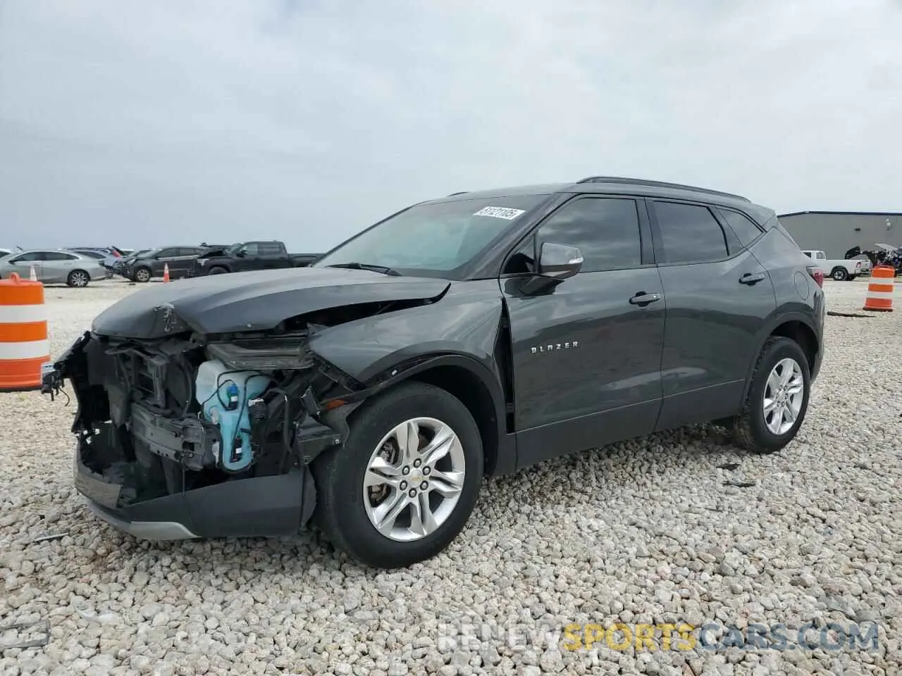 1 fotografías del automóvil dañado 3GNKBDRS0KS682489 CHEVROLET BLAZER 2019