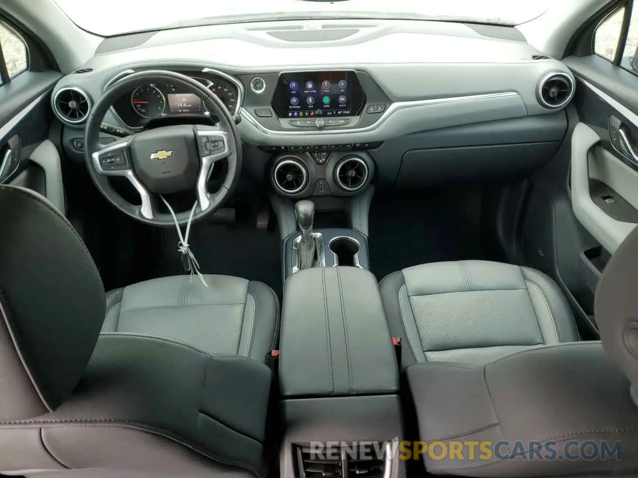8 fotografías del automóvil dañado 3GNKBDRS0KS682489 CHEVROLET BLAZER 2019