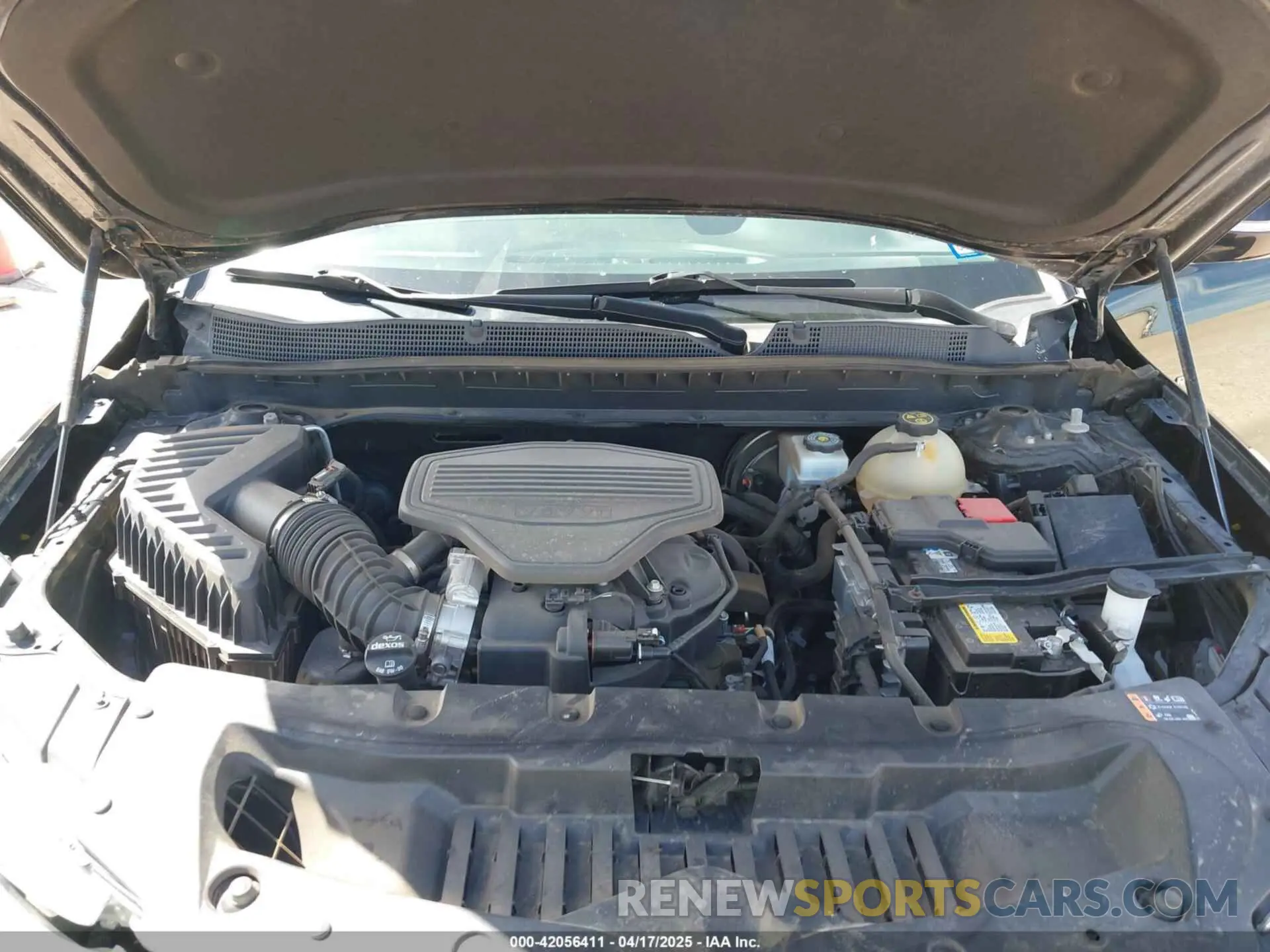 10 fotografías del automóvil dañado 3GNKBDRSXKS640962 CHEVROLET BLAZER 2019