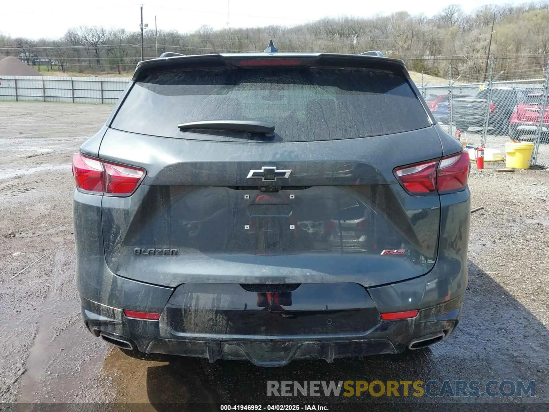 16 fotografías del automóvil dañado 3GNKBERS0KS694793 CHEVROLET BLAZER 2019