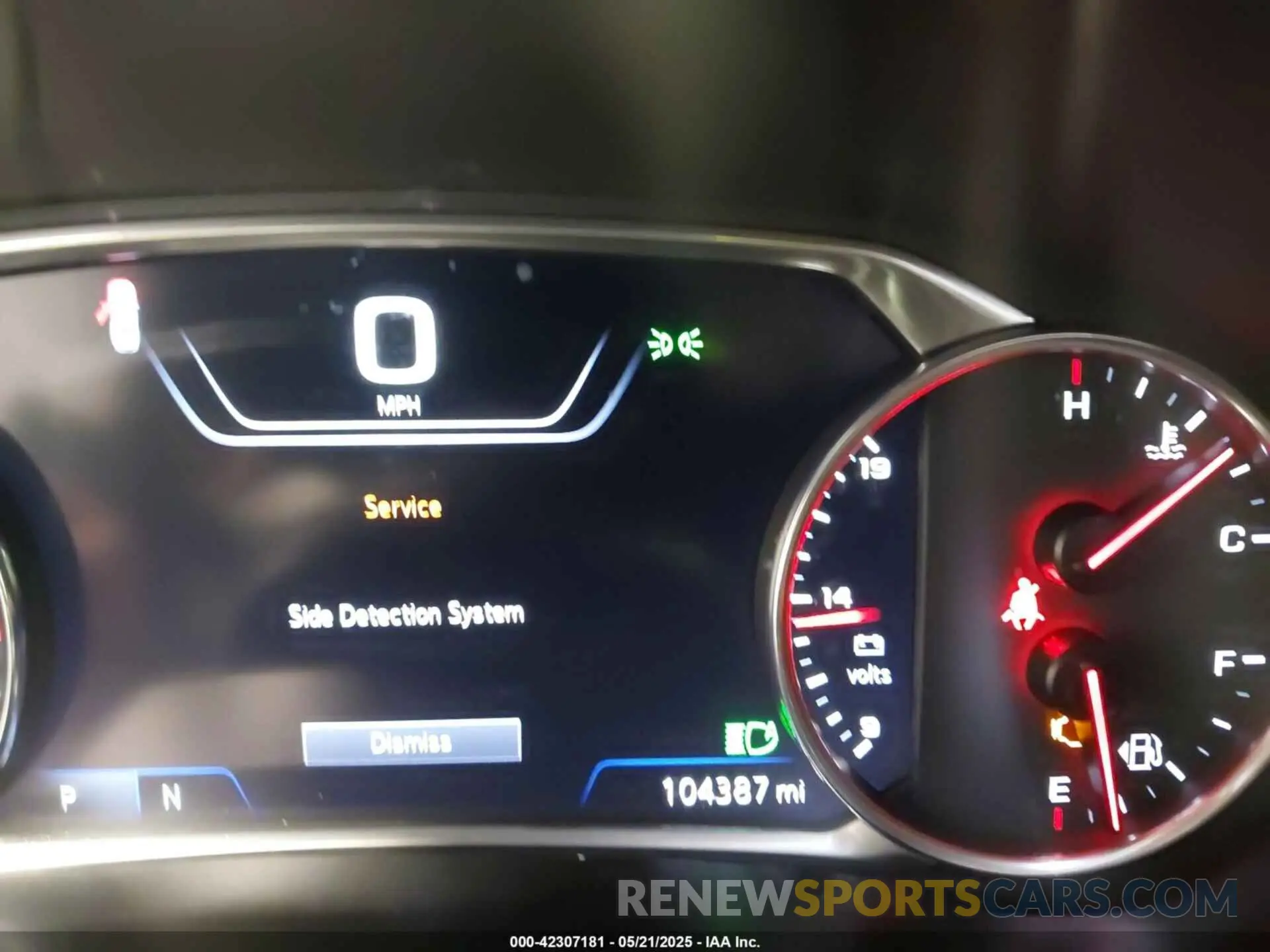 15 fotografías del automóvil dañado 3GNKBERS3KS681486 CHEVROLET BLAZER 2019