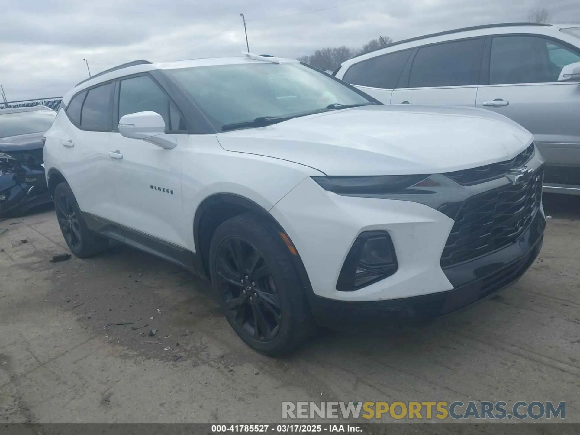 13 fotografías del automóvil dañado 3GNKBERS7KS686187 CHEVROLET BLAZER 2019