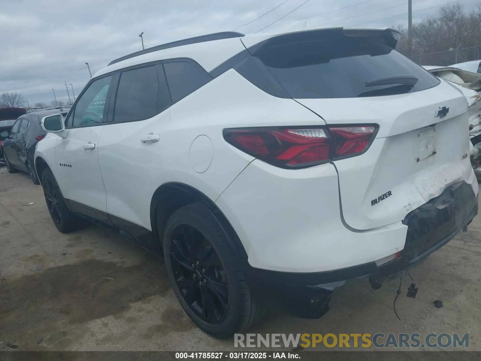 14 fotografías del automóvil dañado 3GNKBERS7KS686187 CHEVROLET BLAZER 2019