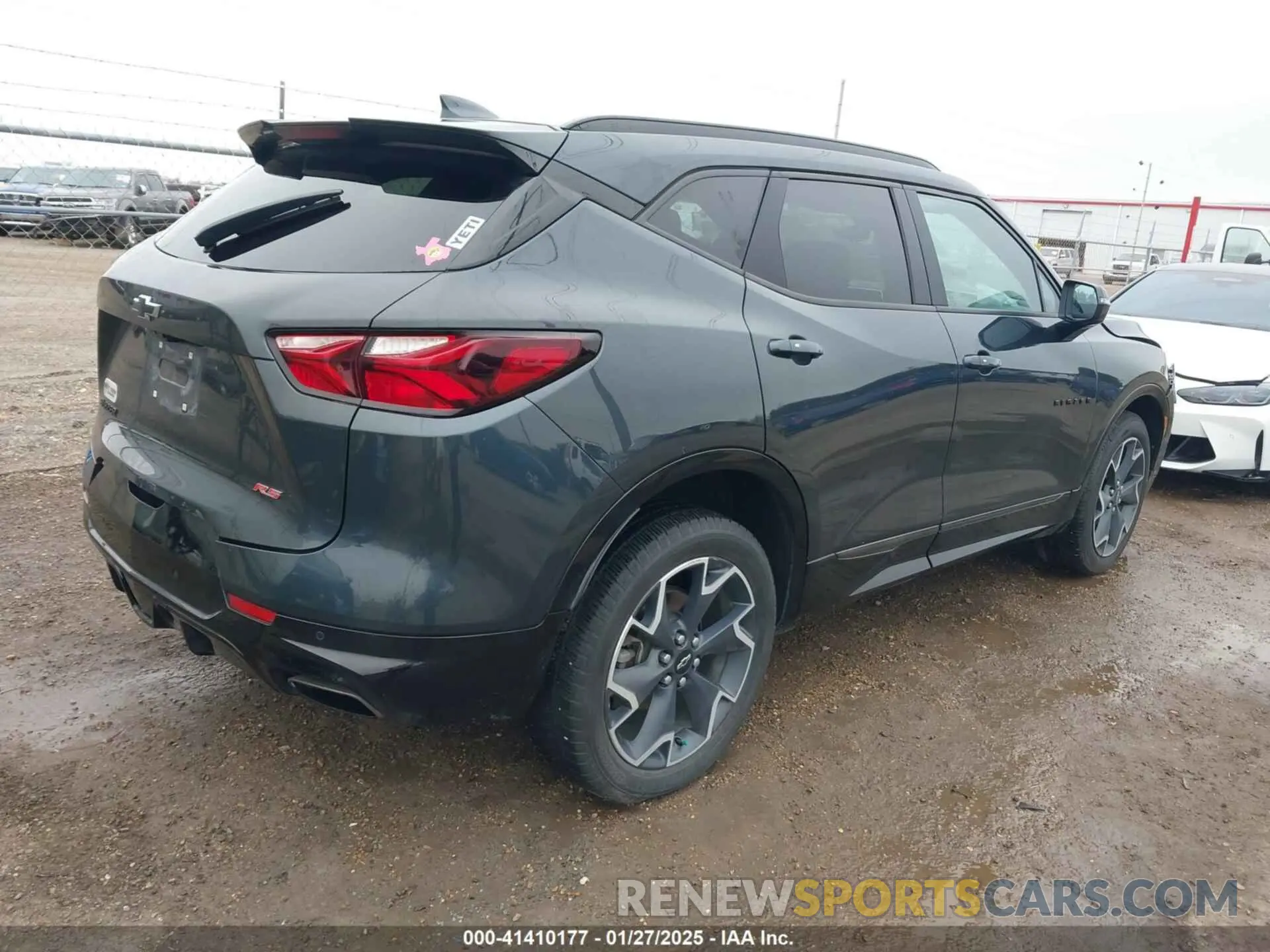 4 fotografías del automóvil dañado 3GNKBERS8KS689910 CHEVROLET BLAZER 2019