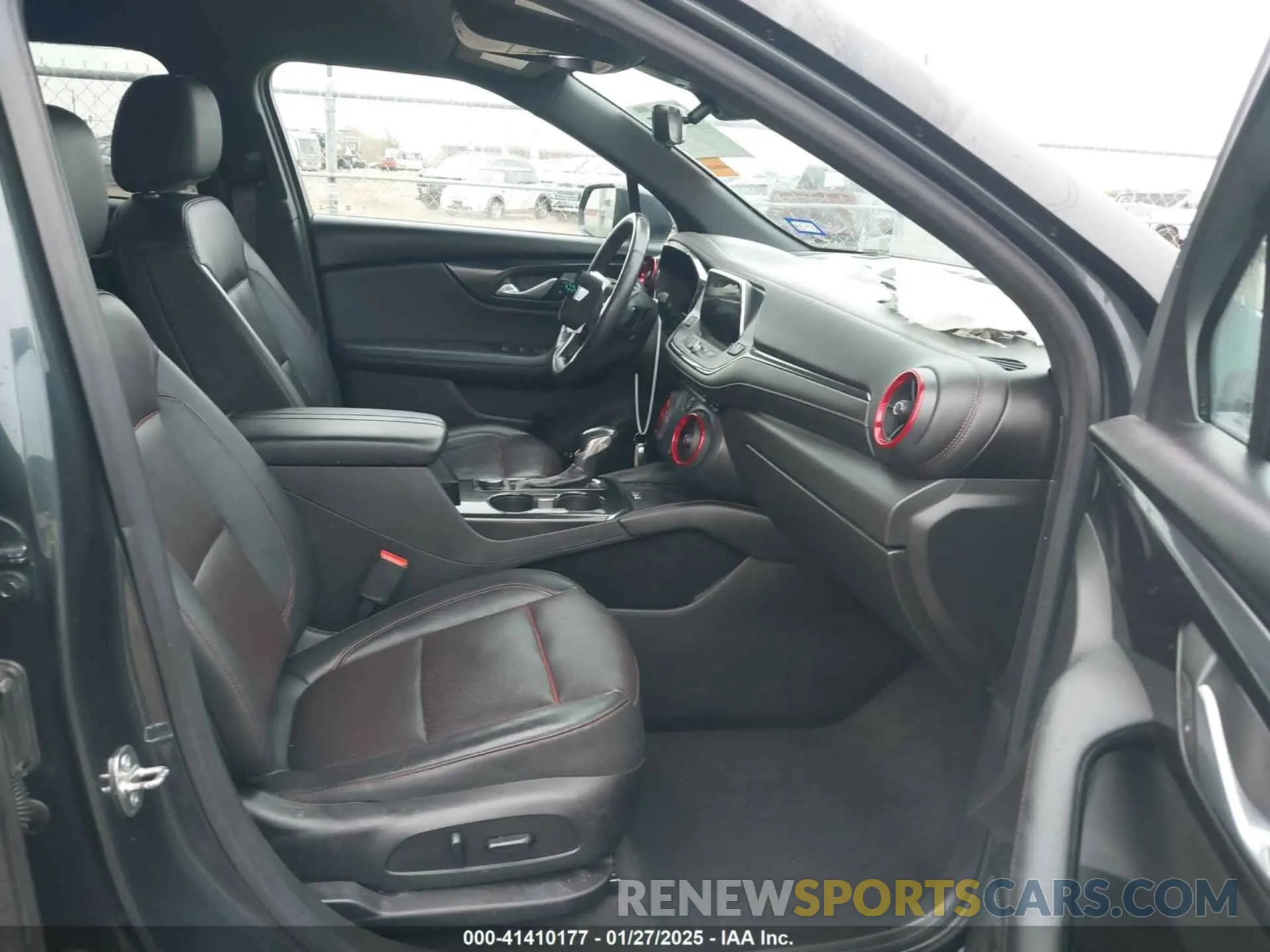 5 fotografías del automóvil dañado 3GNKBERS8KS689910 CHEVROLET BLAZER 2019