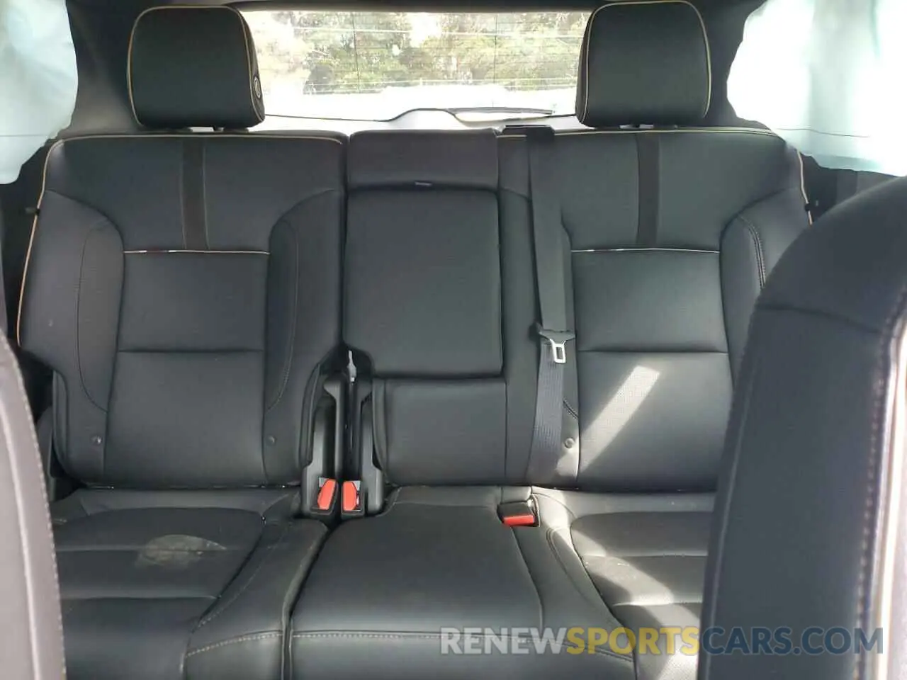 10 fotografías del automóvil dañado 3GNKBFRS4KS690347 CHEVROLET BLAZER 2019