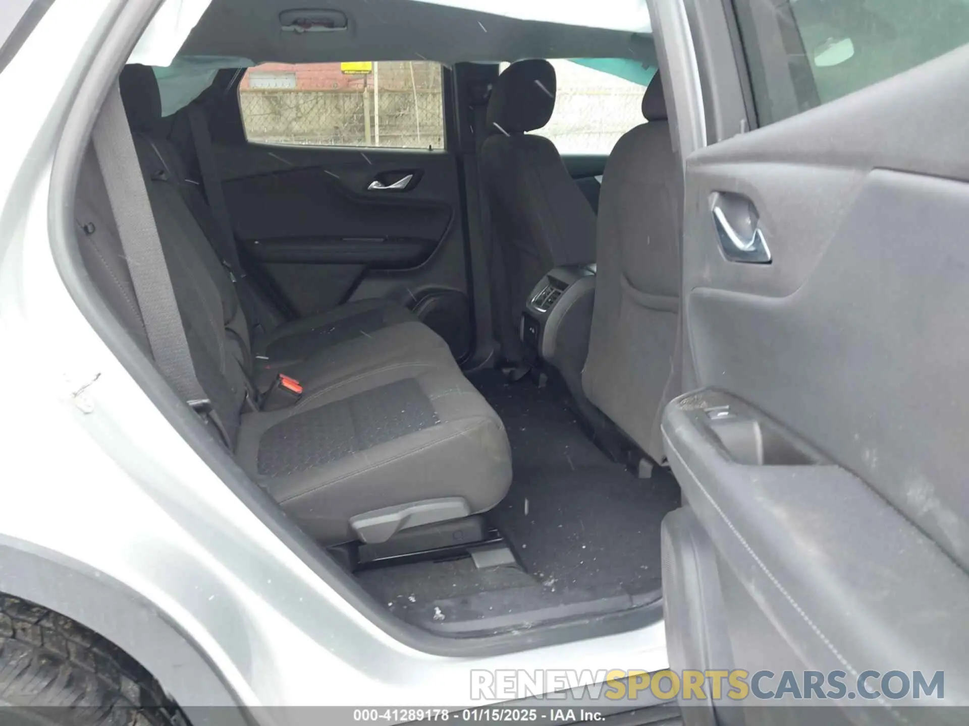 8 fotografías del automóvil dañado 3GNKBGRS6KS571642 CHEVROLET BLAZER 2019